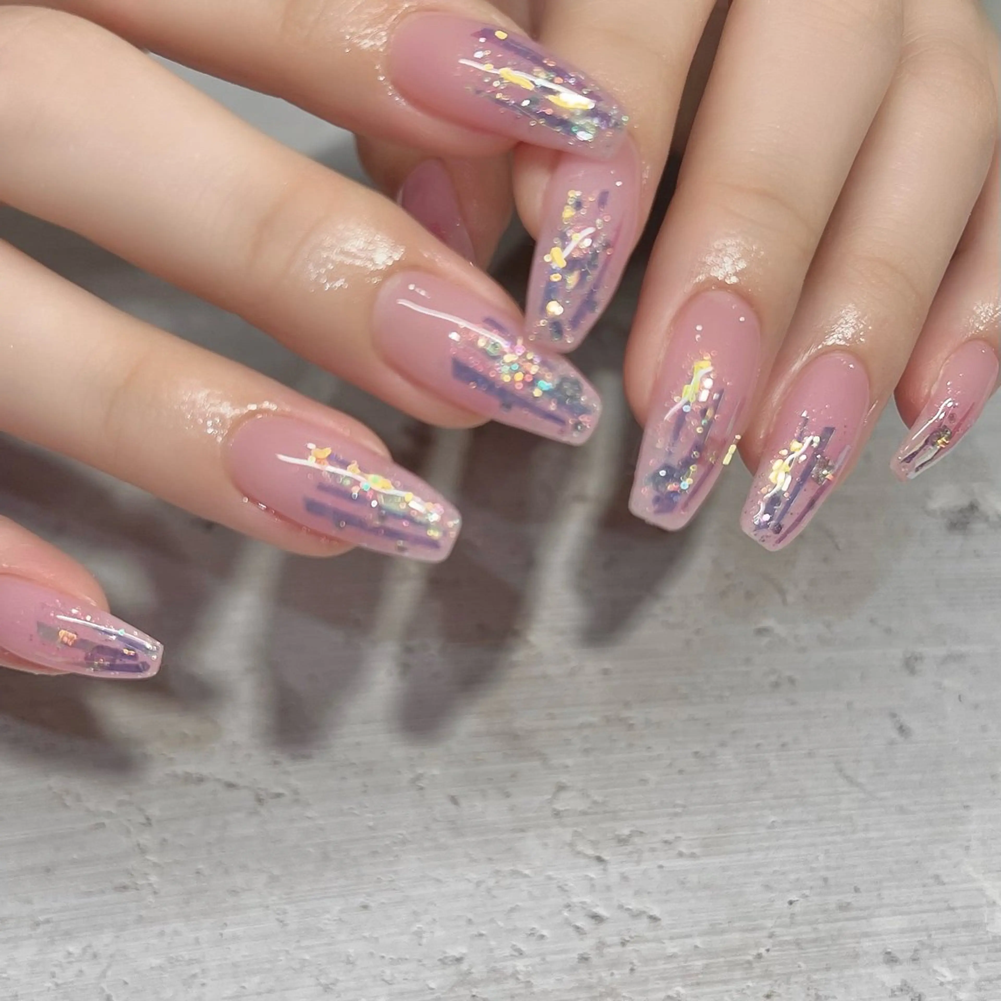 ネイル オーロラネイル 氷ネイル・うるうるネイル キラキラネイル 韓国ネイル シンプルネイル 鈴木 まゆのネイルデザイン