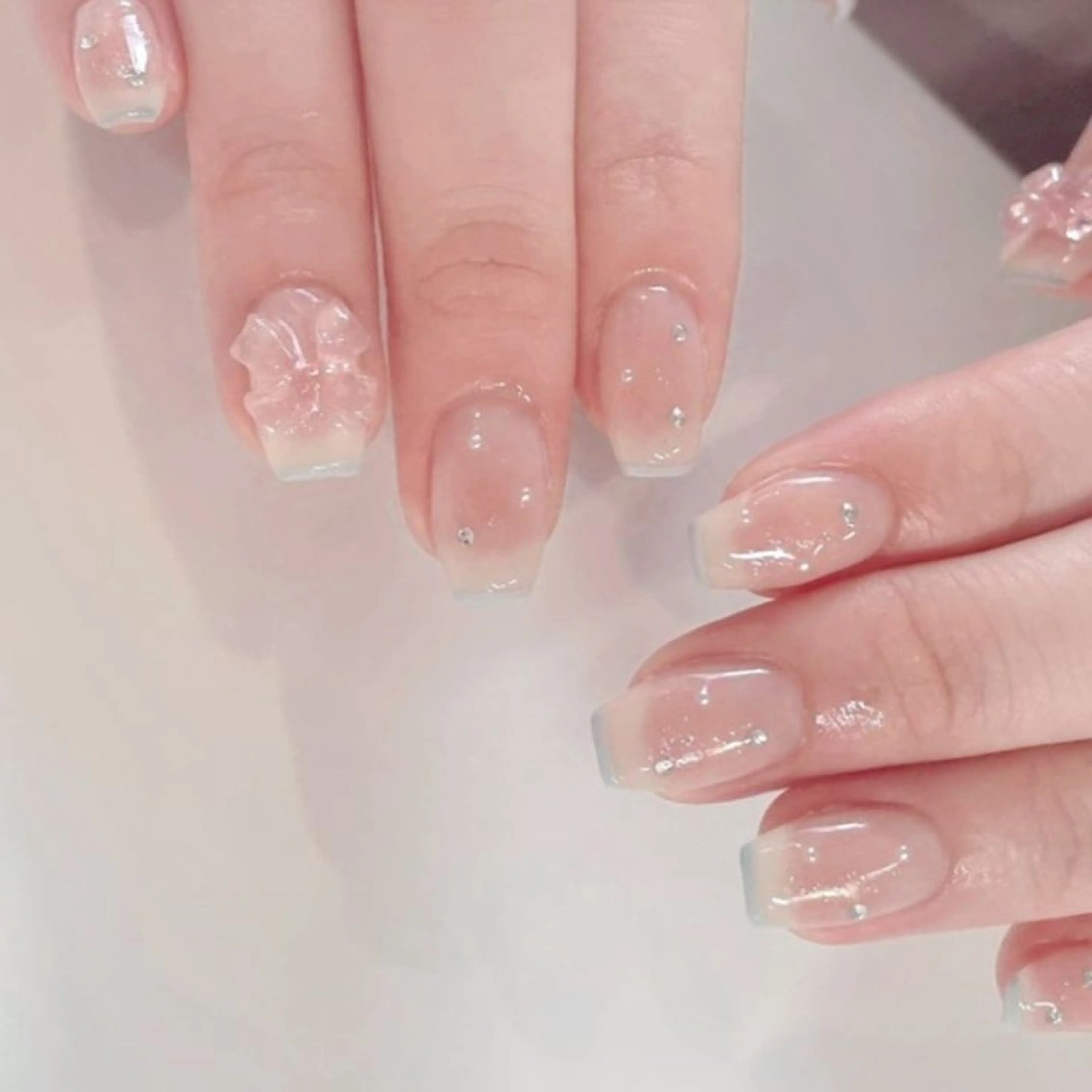ネイル Fiore nail🪽✨のネイルデザイン