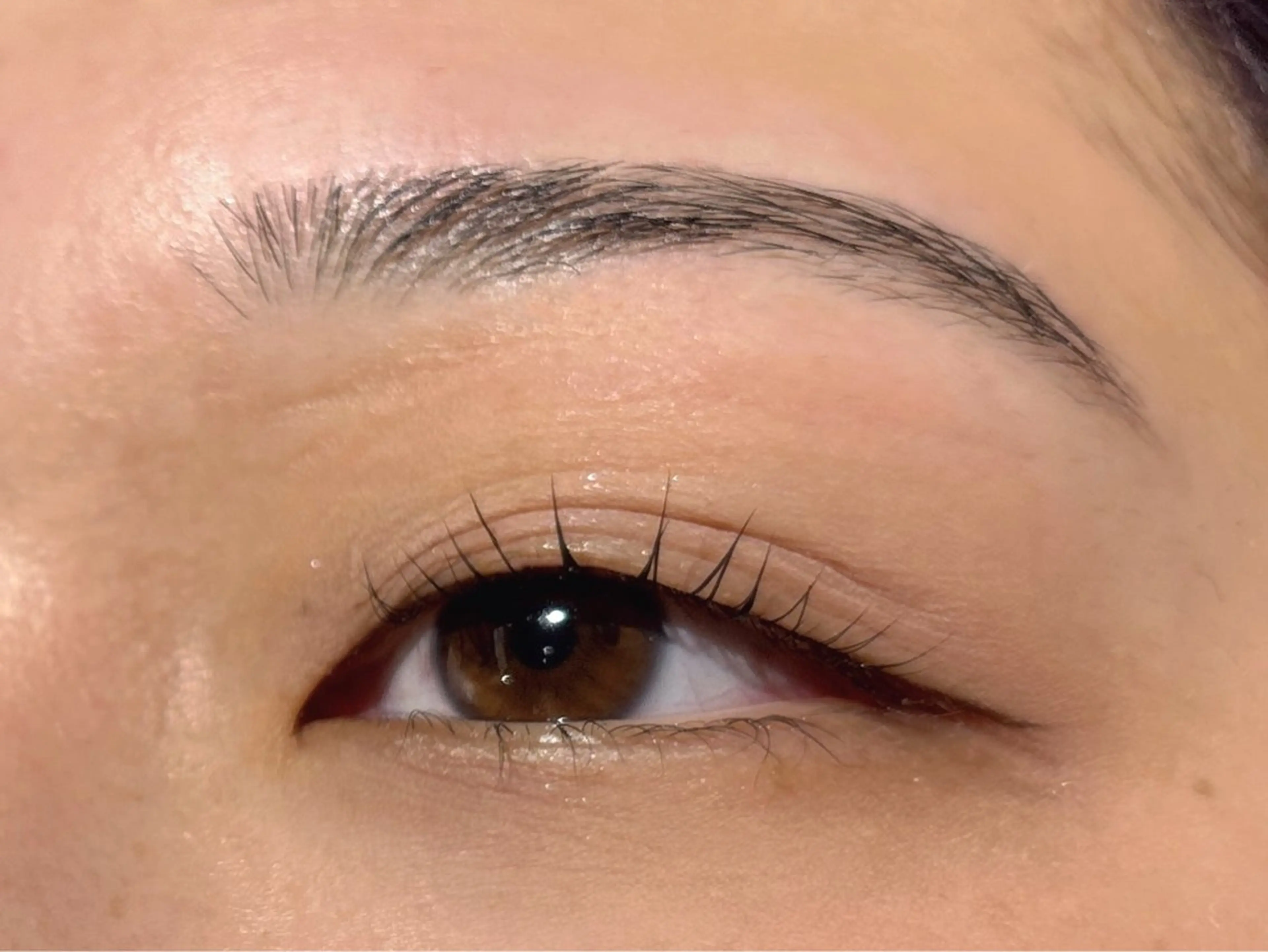 マツエク・マツパ まつげパーマ ワックス脱毛 眉カット 久保 純那の眉毛・アイブロウイメージ