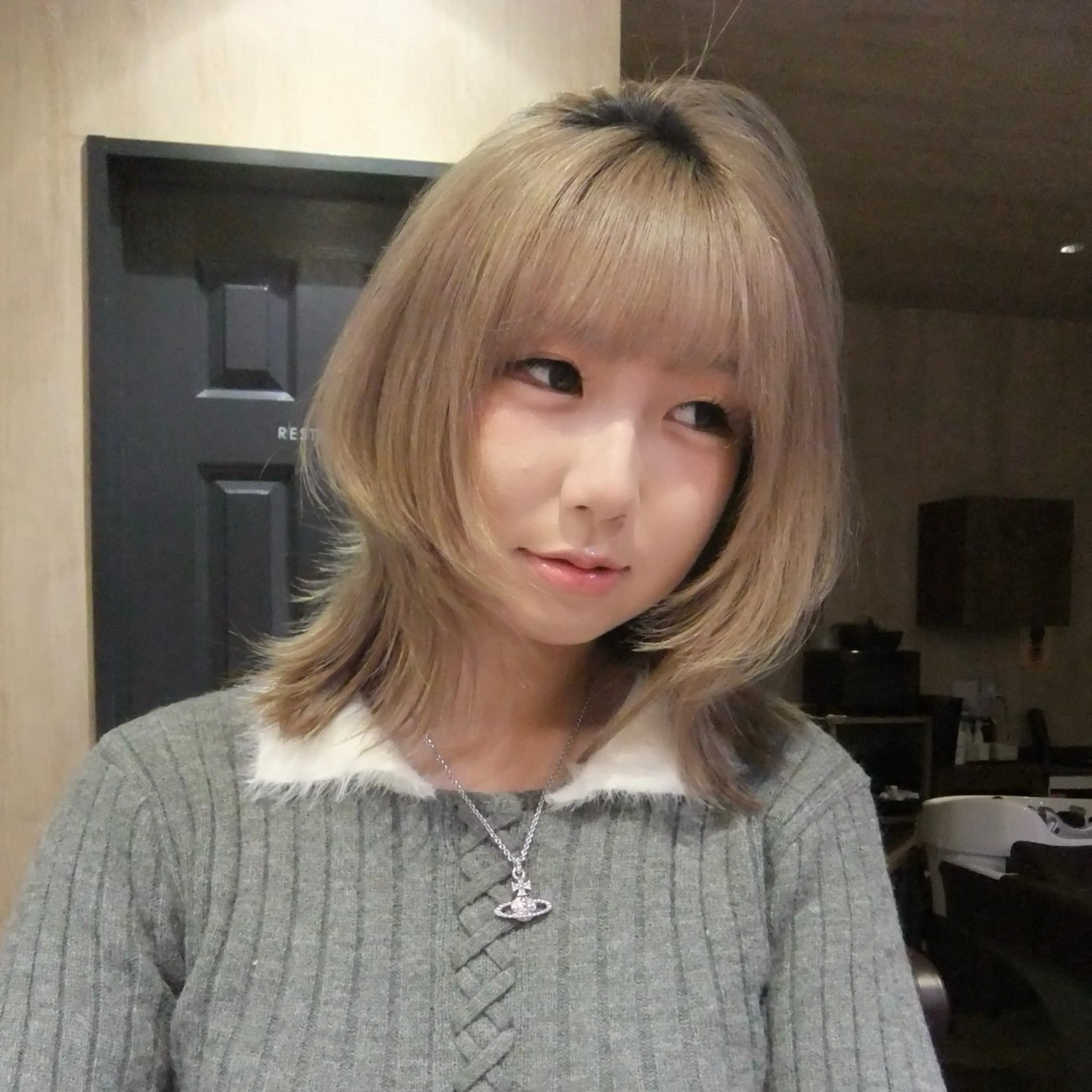 ミディアム カラー カット レイヤー/似合わせ/ yuan⟡.·のヘアスタイル