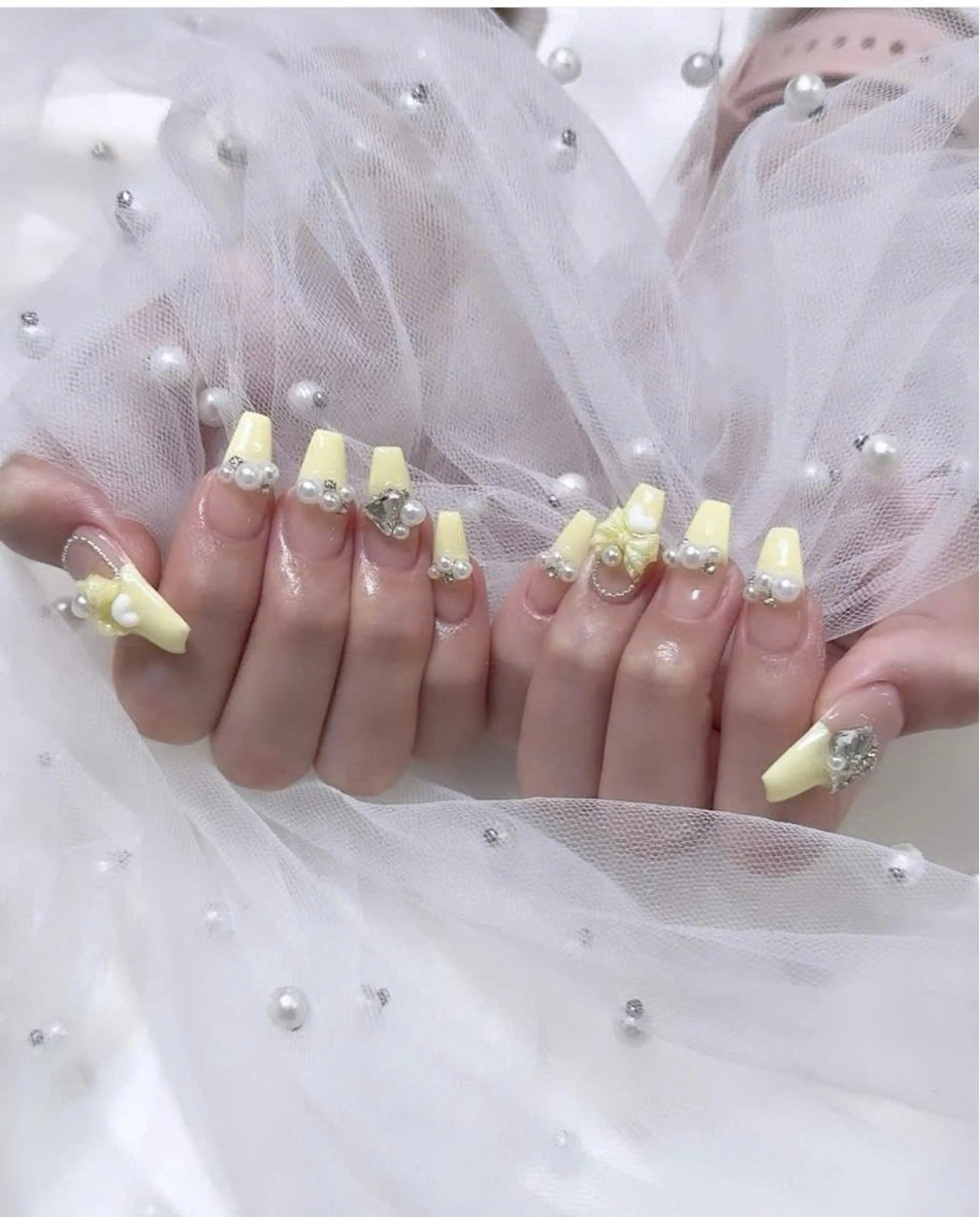 ネイル Lyna 池袋のネイルデザイン