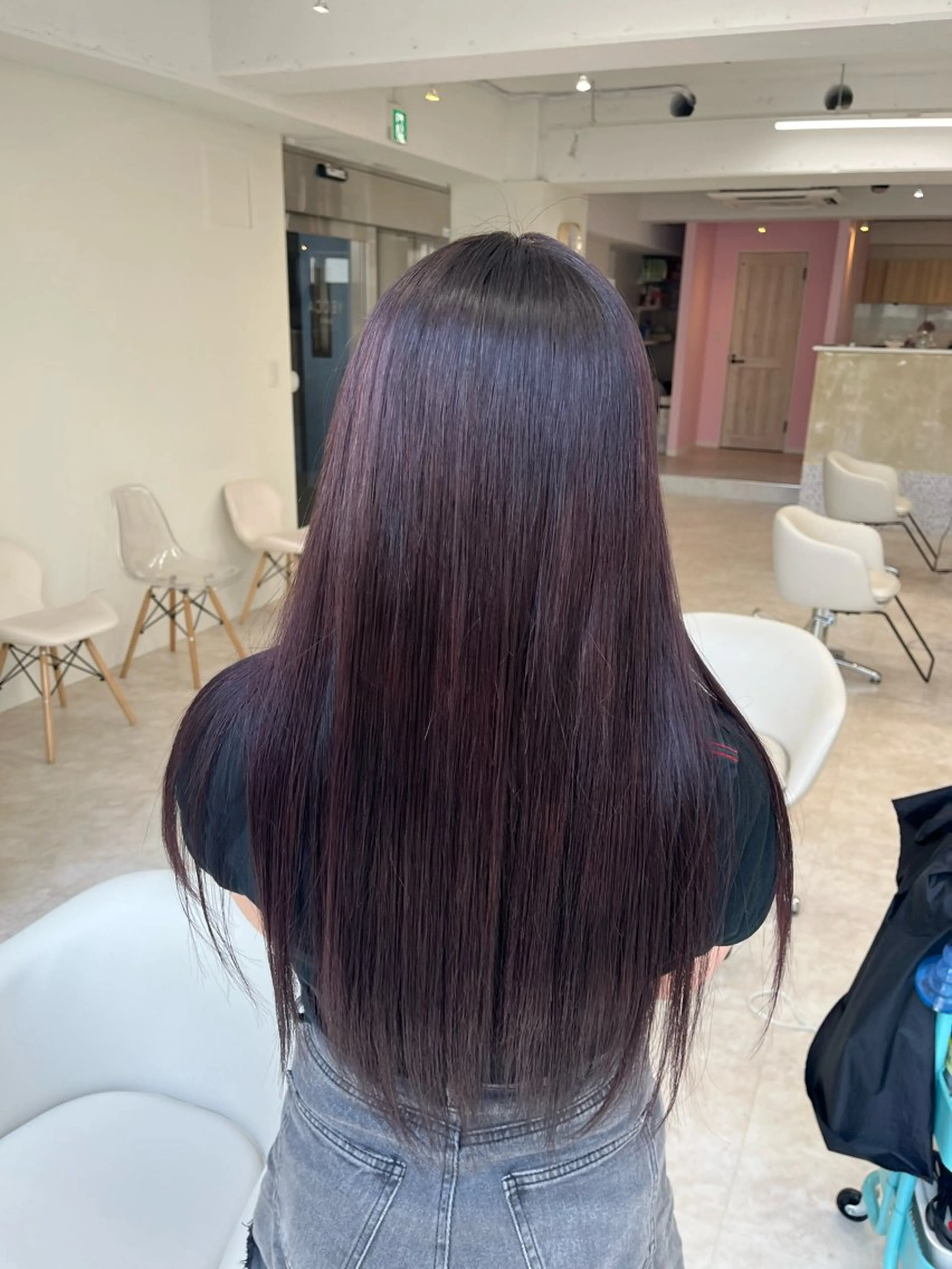 カラー ラベンダーカラー ナチュラルヘア🦋 のの  YECCAのヘアスタイル