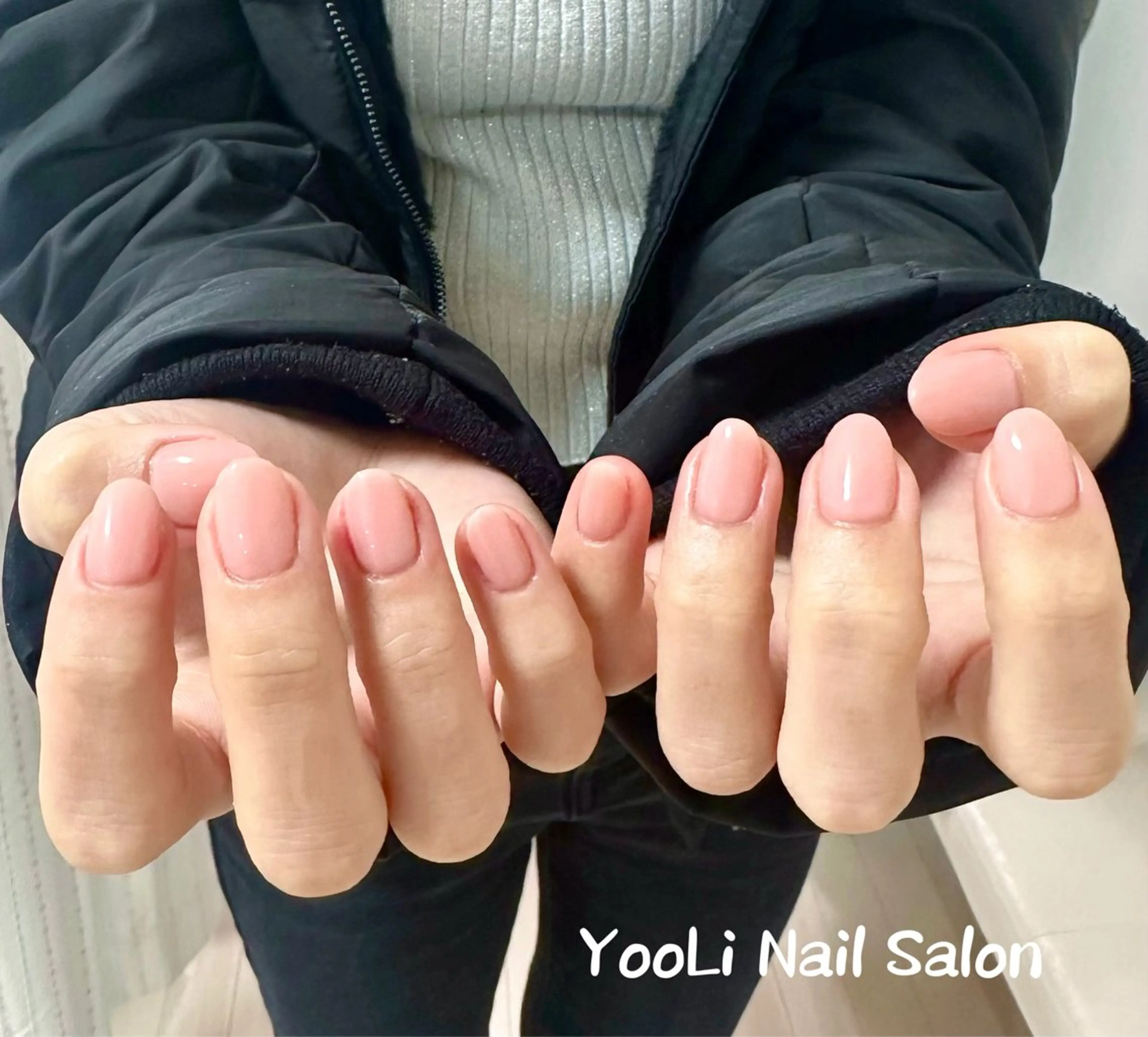 ネイル アートネイル オーロラネイル チークネイル フレンチネイル ガラスフレンチ ハンドネイル 🎀YooLi Nail salonのネイルデザイン