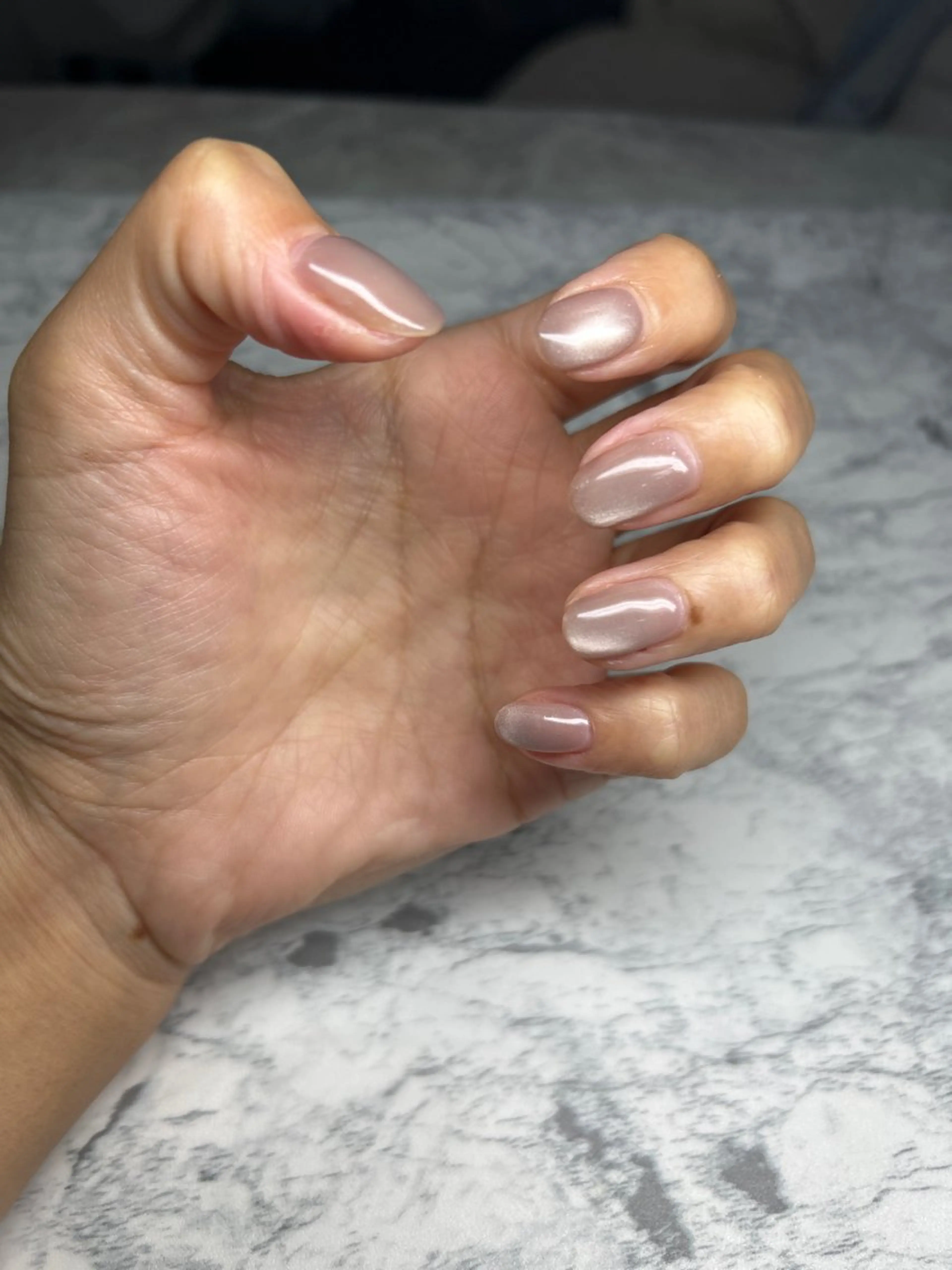 ネイル ハンドネイル LOUISE. ／ネイルのネイルデザイン