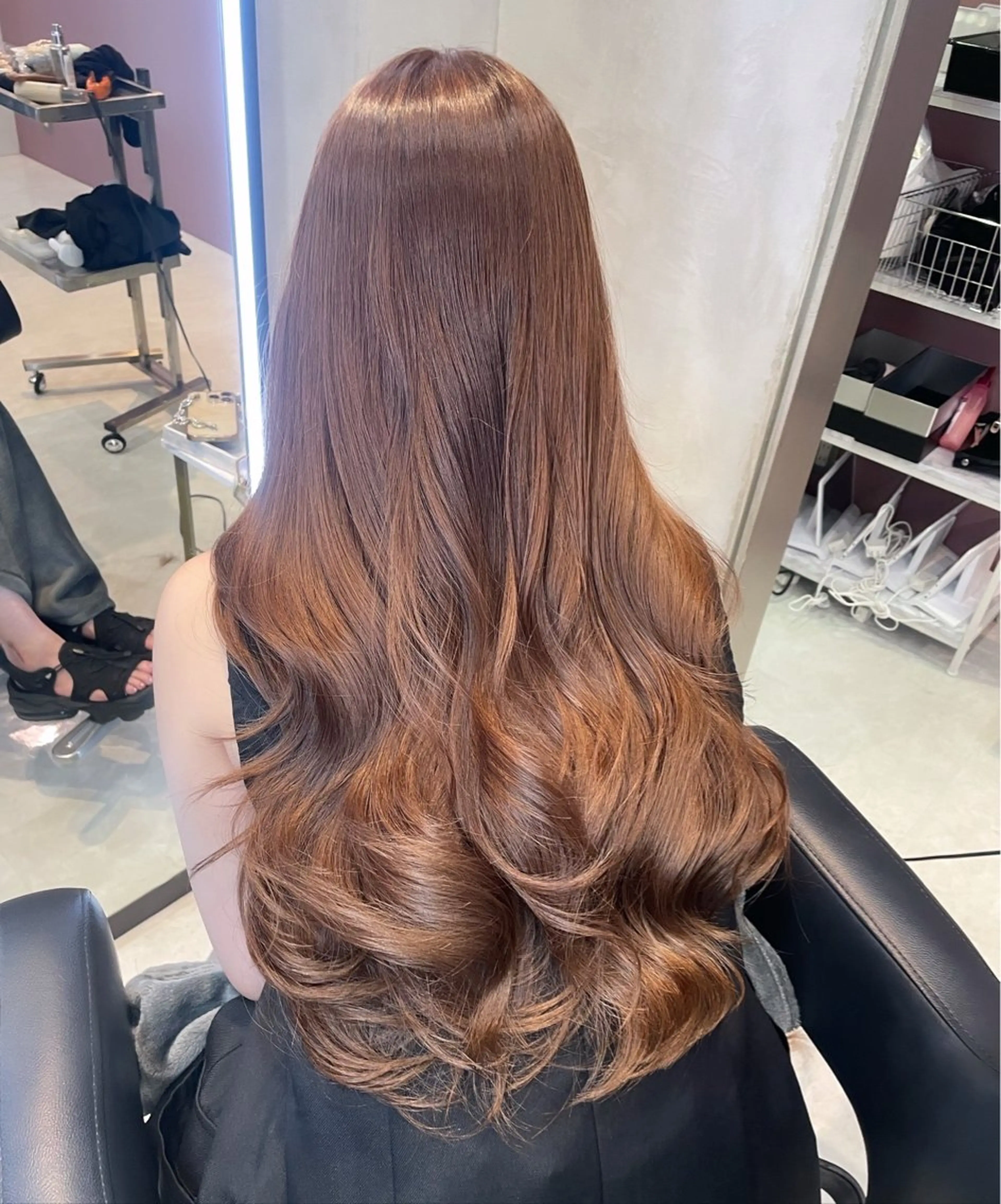 ロング カット ヘアカラー 韓国ヘア🇰🇷 YURIYAのヘアスタイル