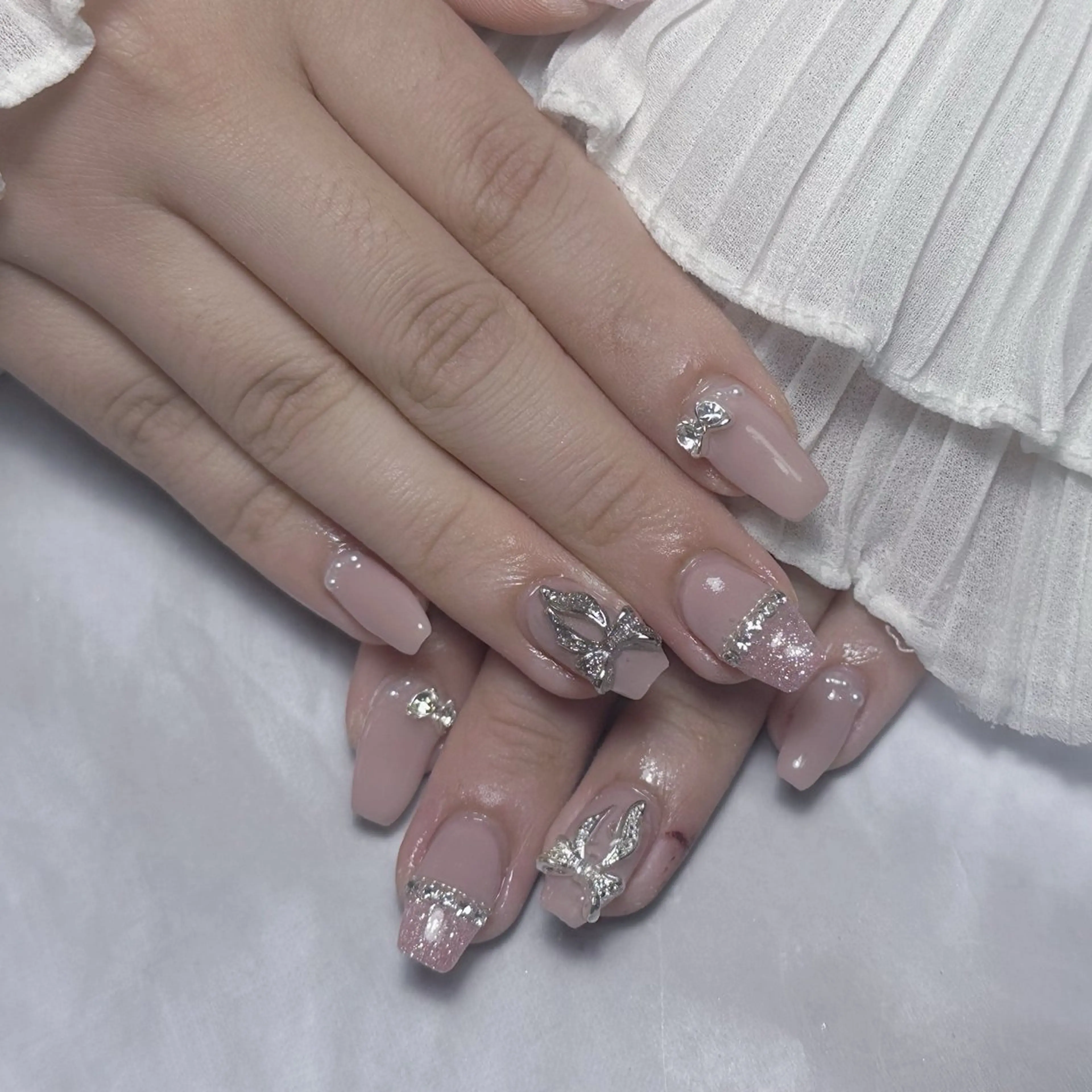 ネイル ハンドネイル Yun nail Jihoのネイルデザイン
