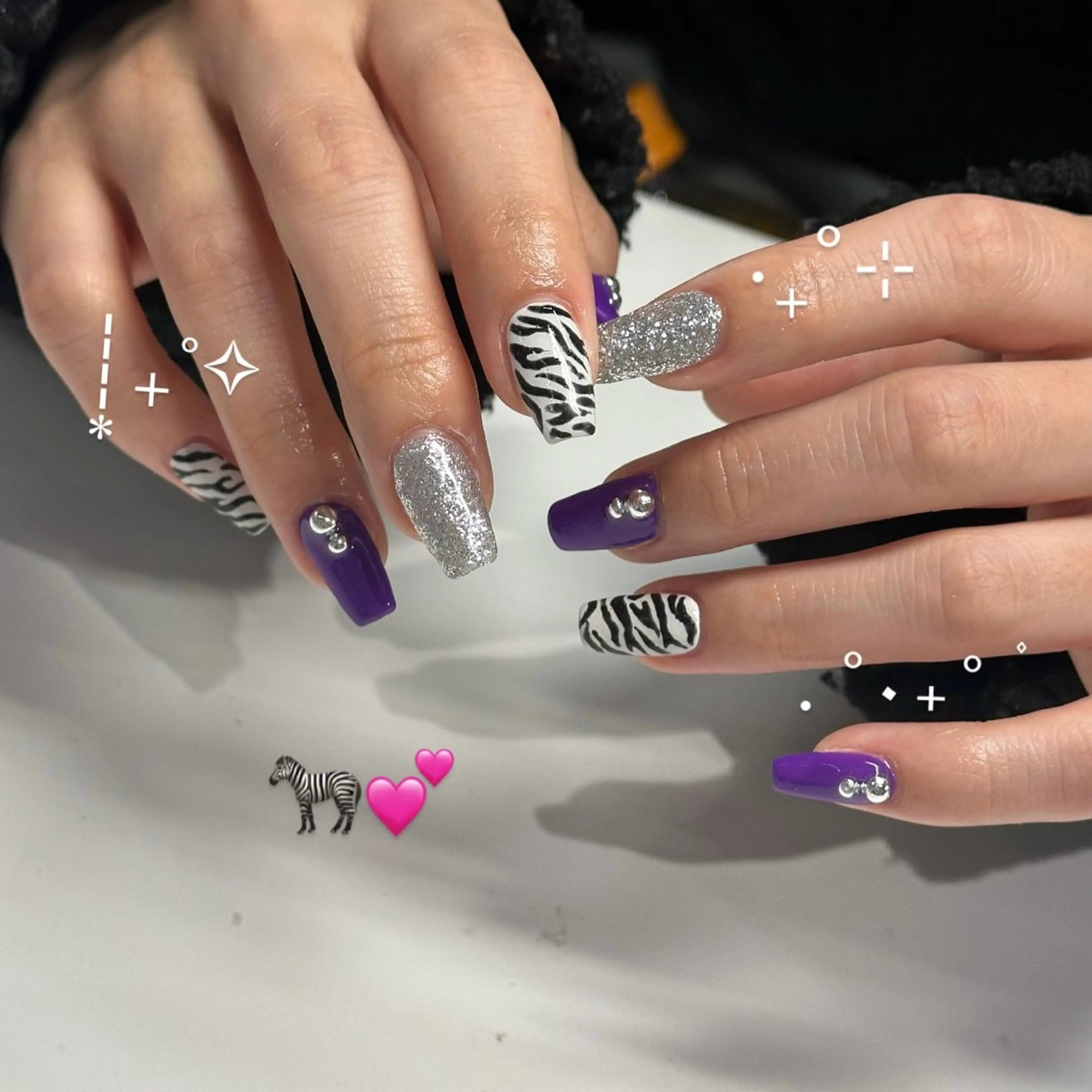 ネイル アニマル柄 ハンドネイル WOLTOKYO渋谷 yunaのネイルデザイン