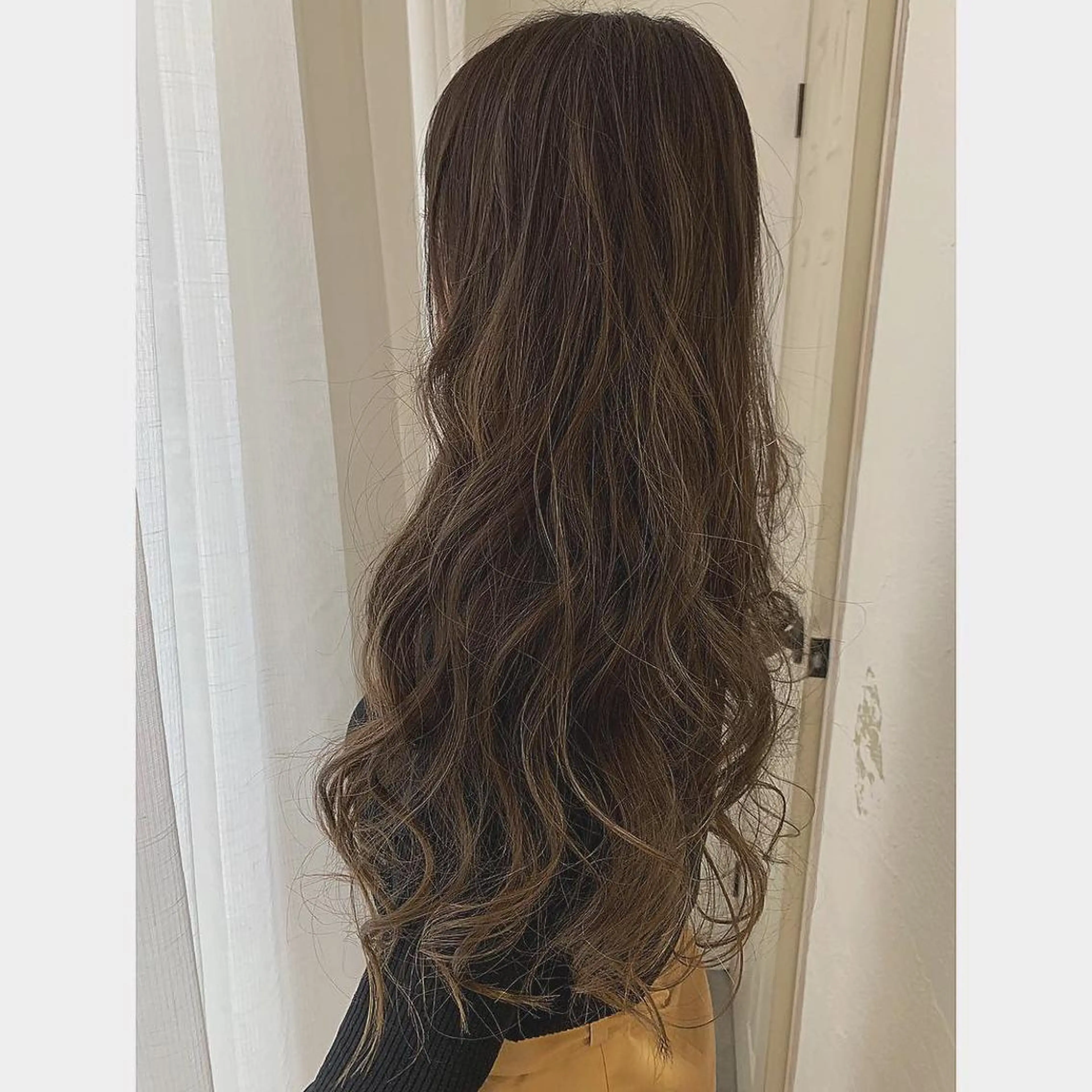 ロング カラー カット ヘアカラー fio マナミのヘアスタイル