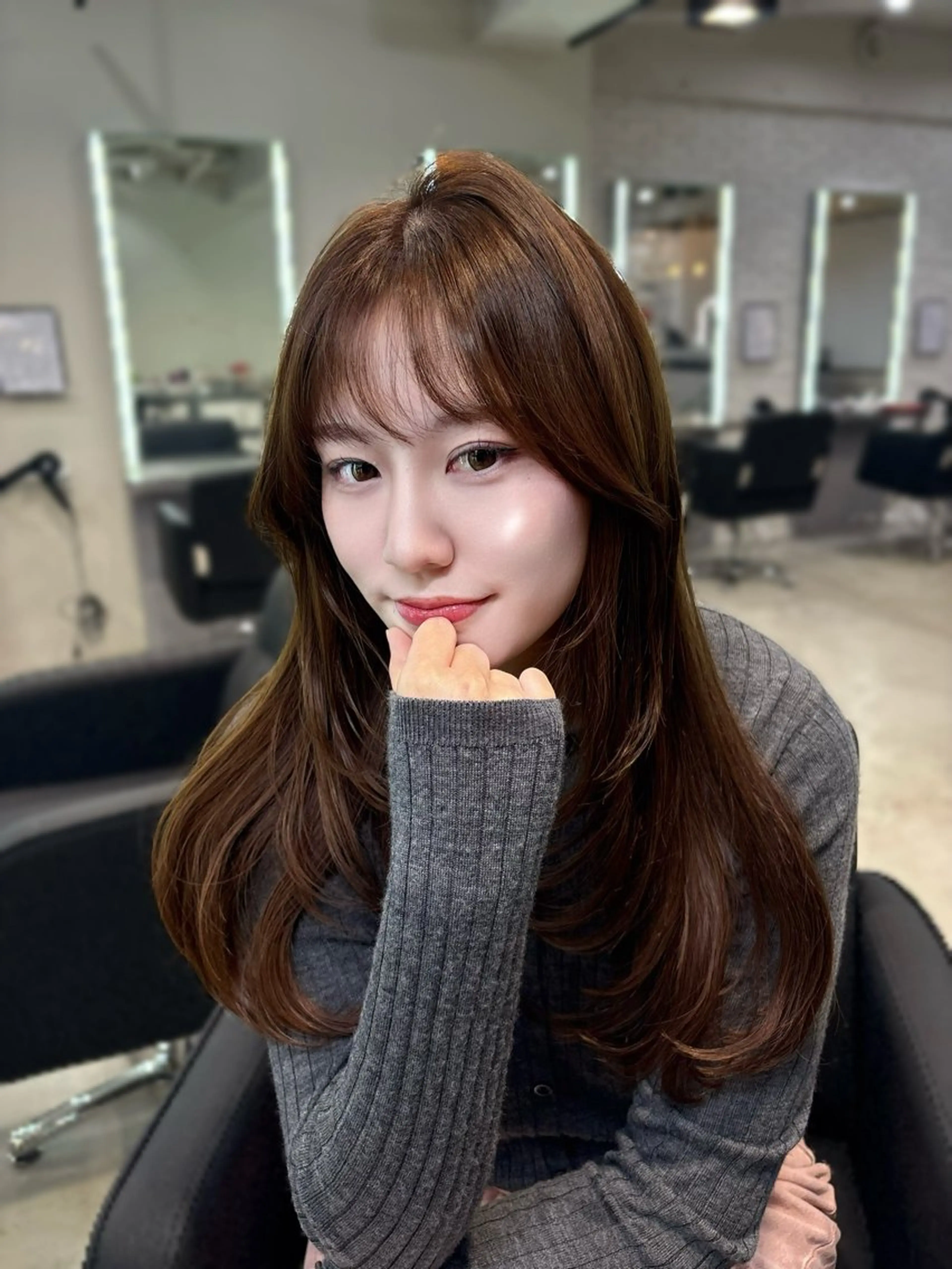 ロング カラー ヘアアレンジ ベージュカラー ブラウンカラー ブラウンベージュ 韓国風カラー 韓国風ヘア JUNO韓国ヘア MIAN.⋆𝜗𝜚のヘアスタイル