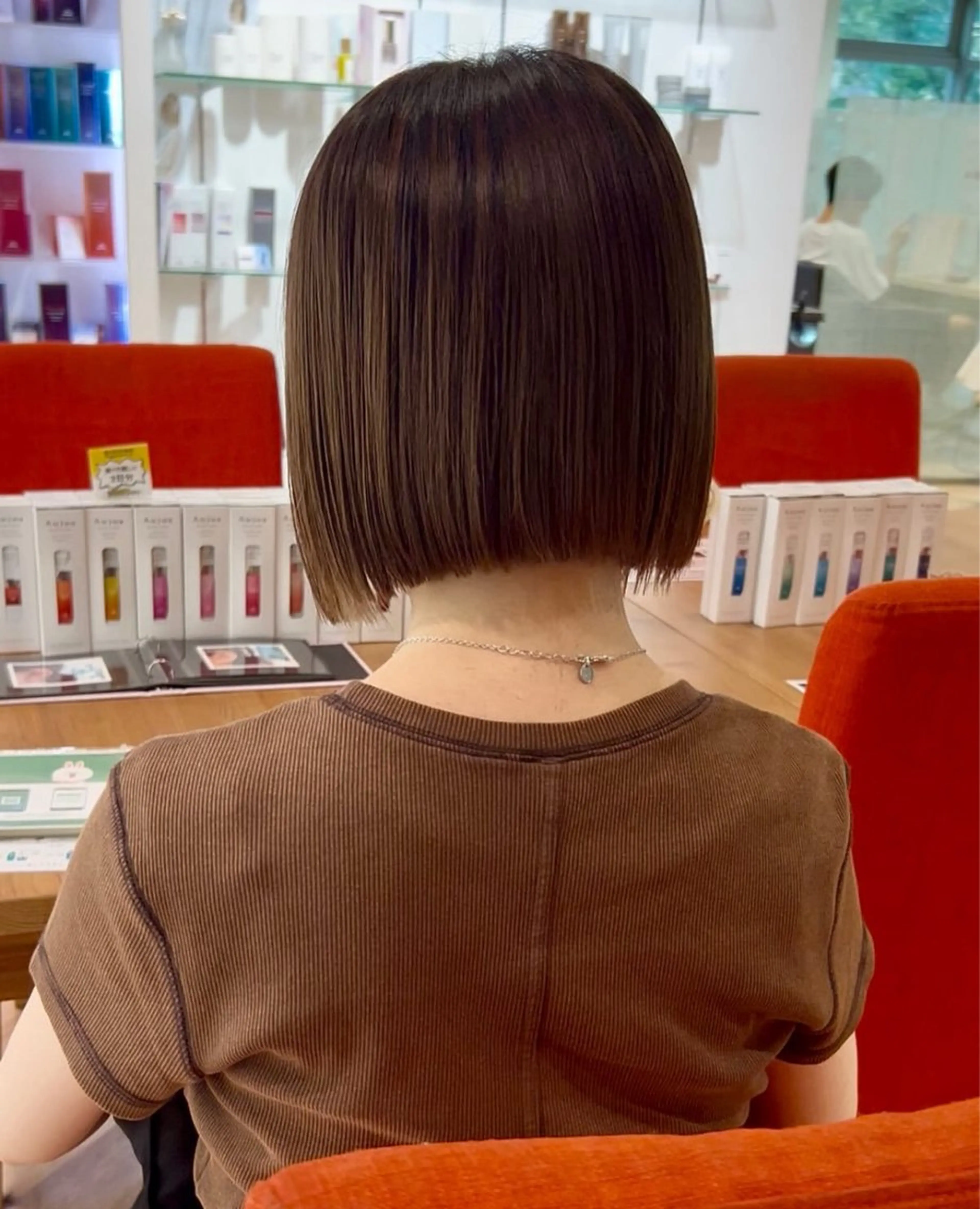 ショート ボブ カット 加納千華 /ボブ/ぱつっとボブのヘアスタイル