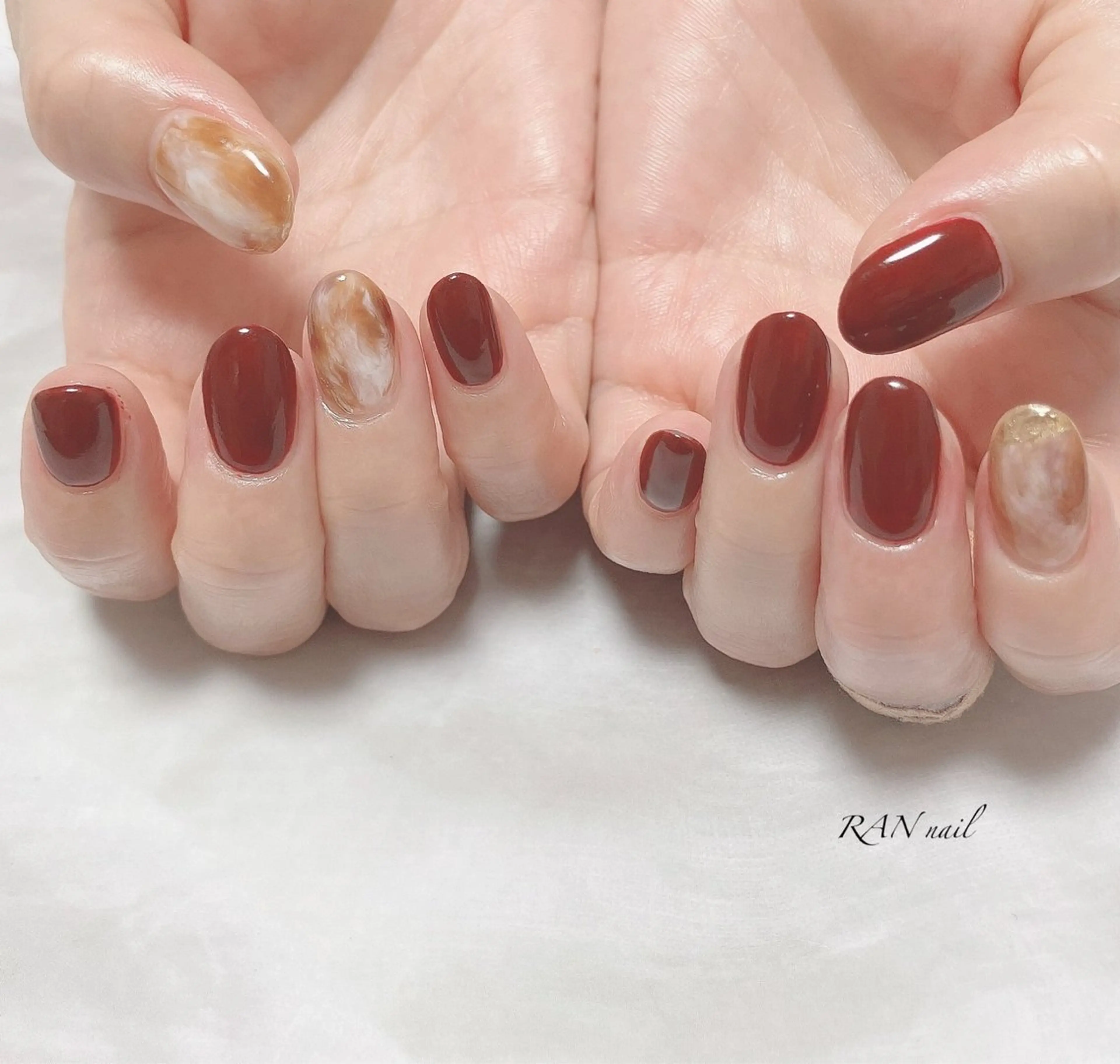 ネイル ボルドー ニュアンスネイル ショートネイル シンプルネイル 冬ネイル ハンドネイル フットネイル RAN nail 〜ランネイル〜所属・RAN nailのネイルデザイン