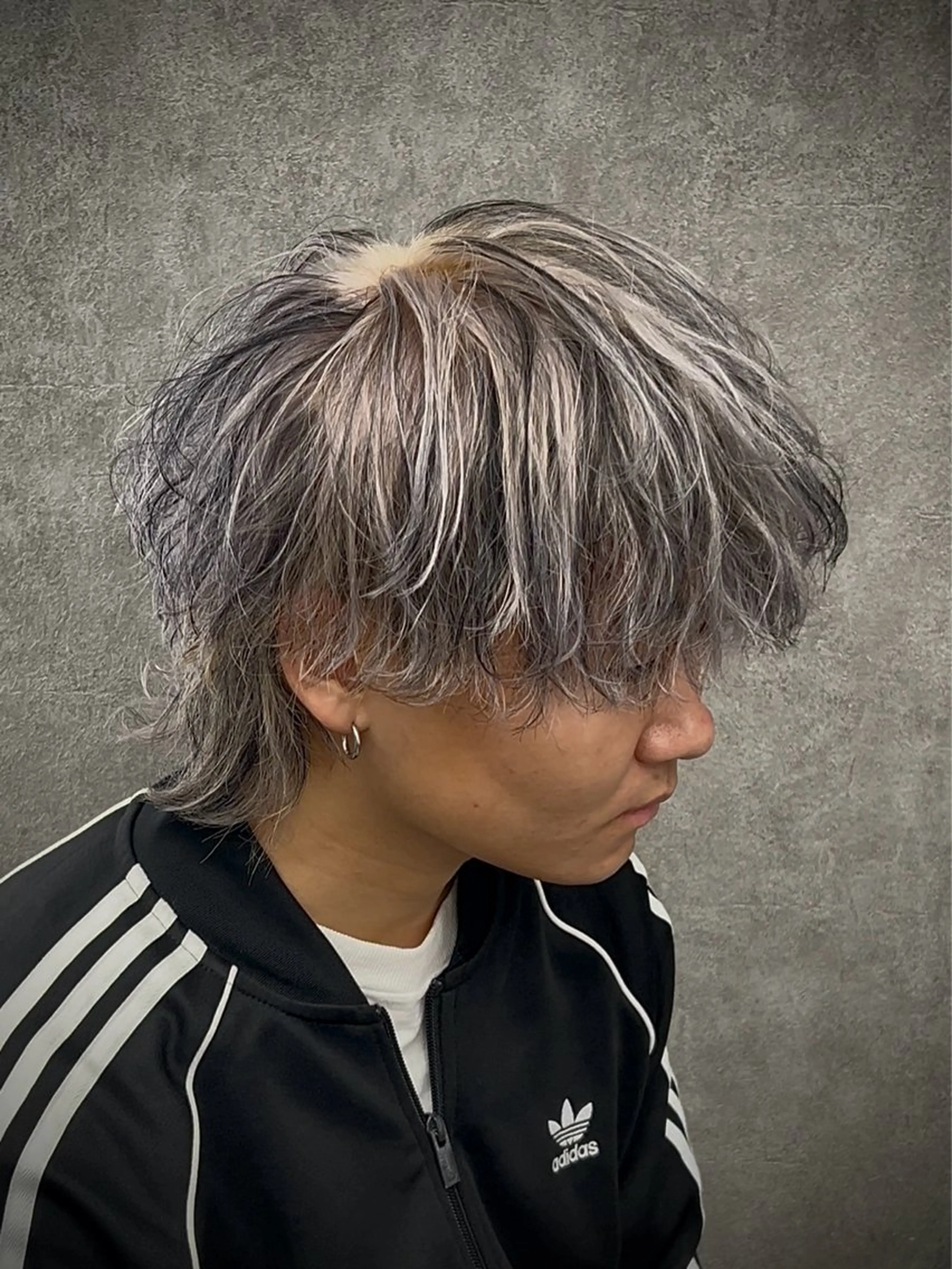 ミディアム カラー メンズ メンズウルフカット ウルフカット カット ヘアカラー メンズウルフ特化🐺 🔥長山耕大🔥のヘアスタイル