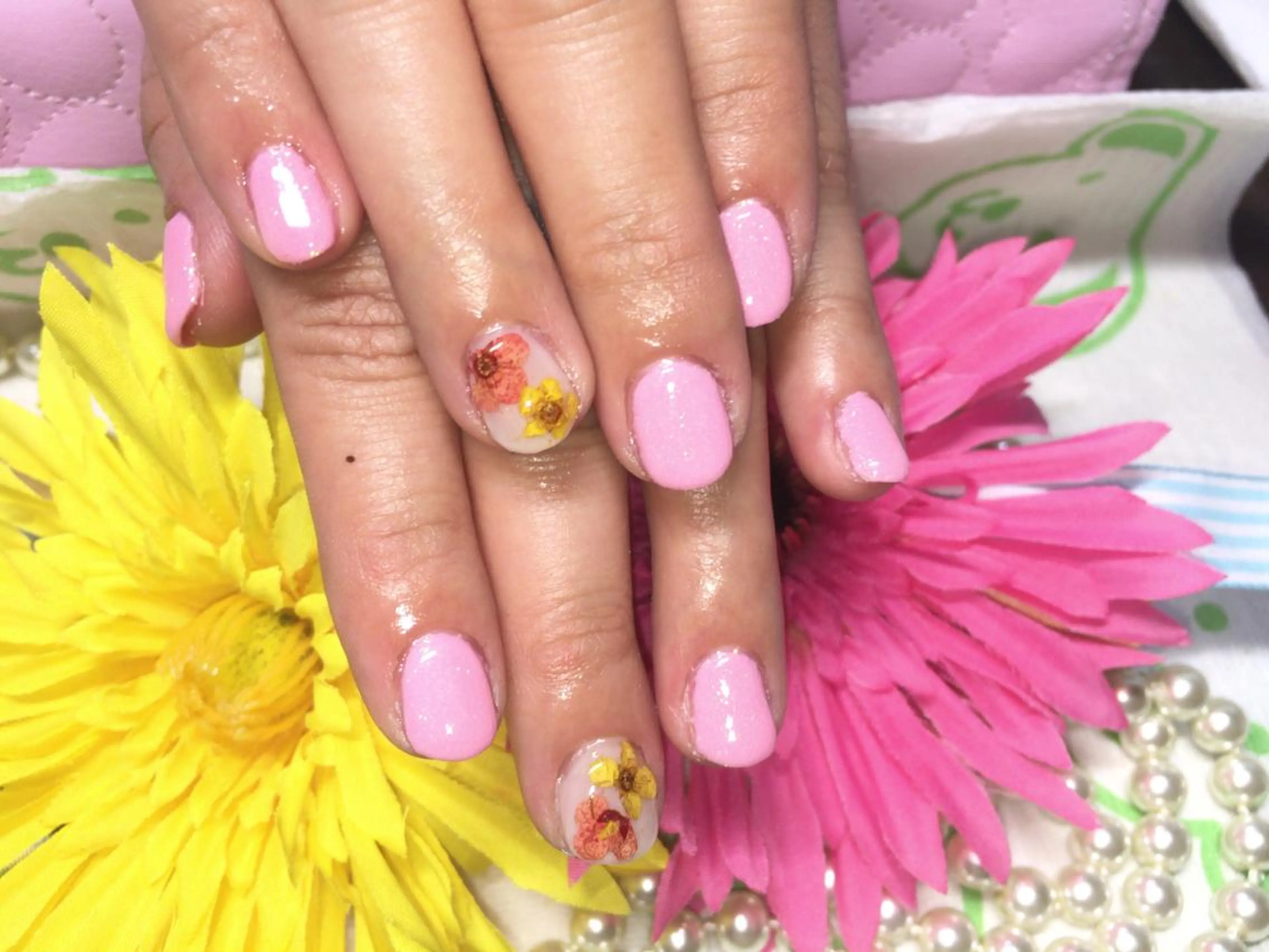 ネイル ハンドネイル ハンドケア ネイルサロン HARRYS所属・ネイル･脱毛サロン HARRYSのエステ・リラクイメージ