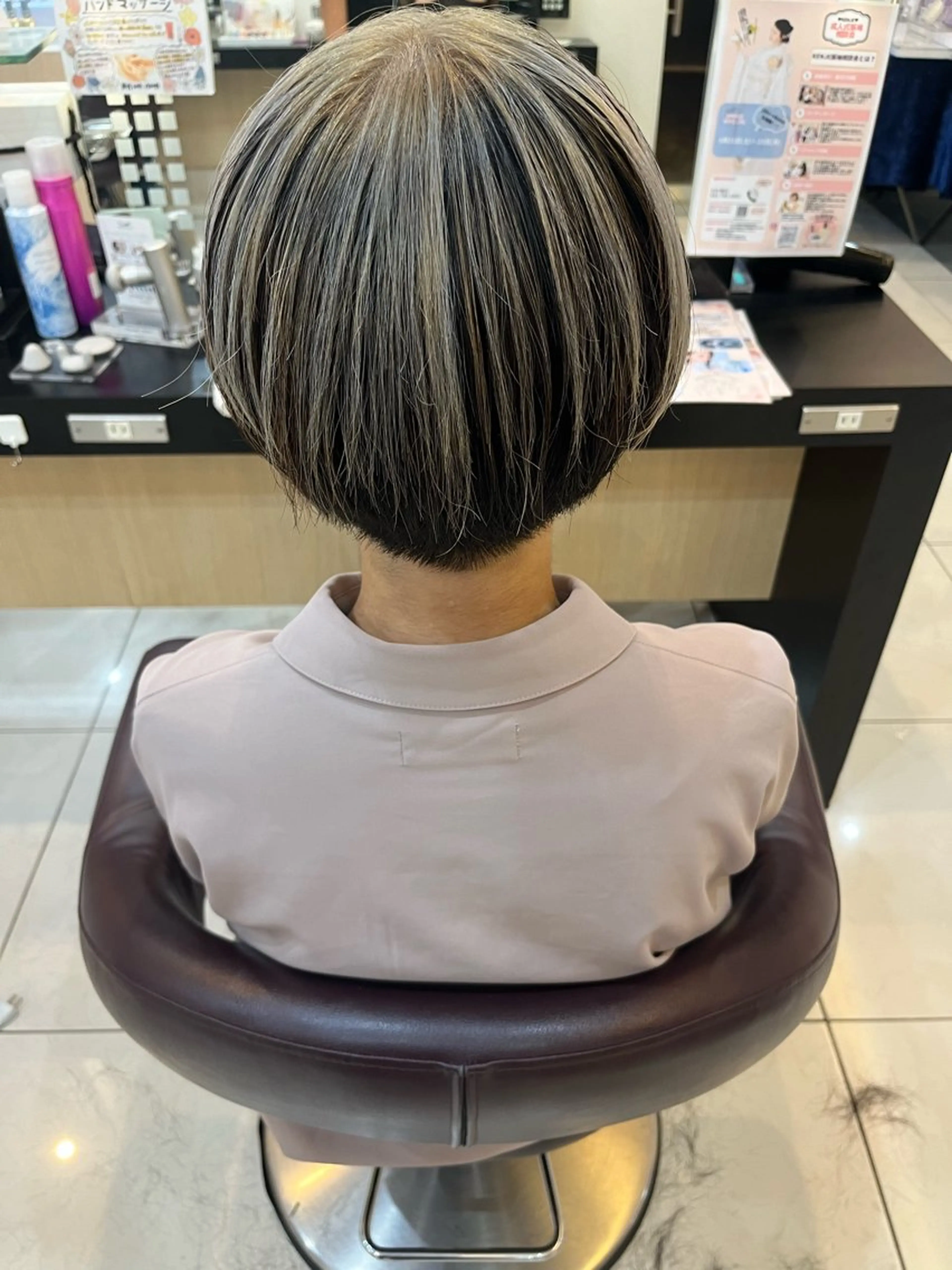 ショート カラー ヘアカラー トータルビューティー K:R鶴川のヘアスタイル