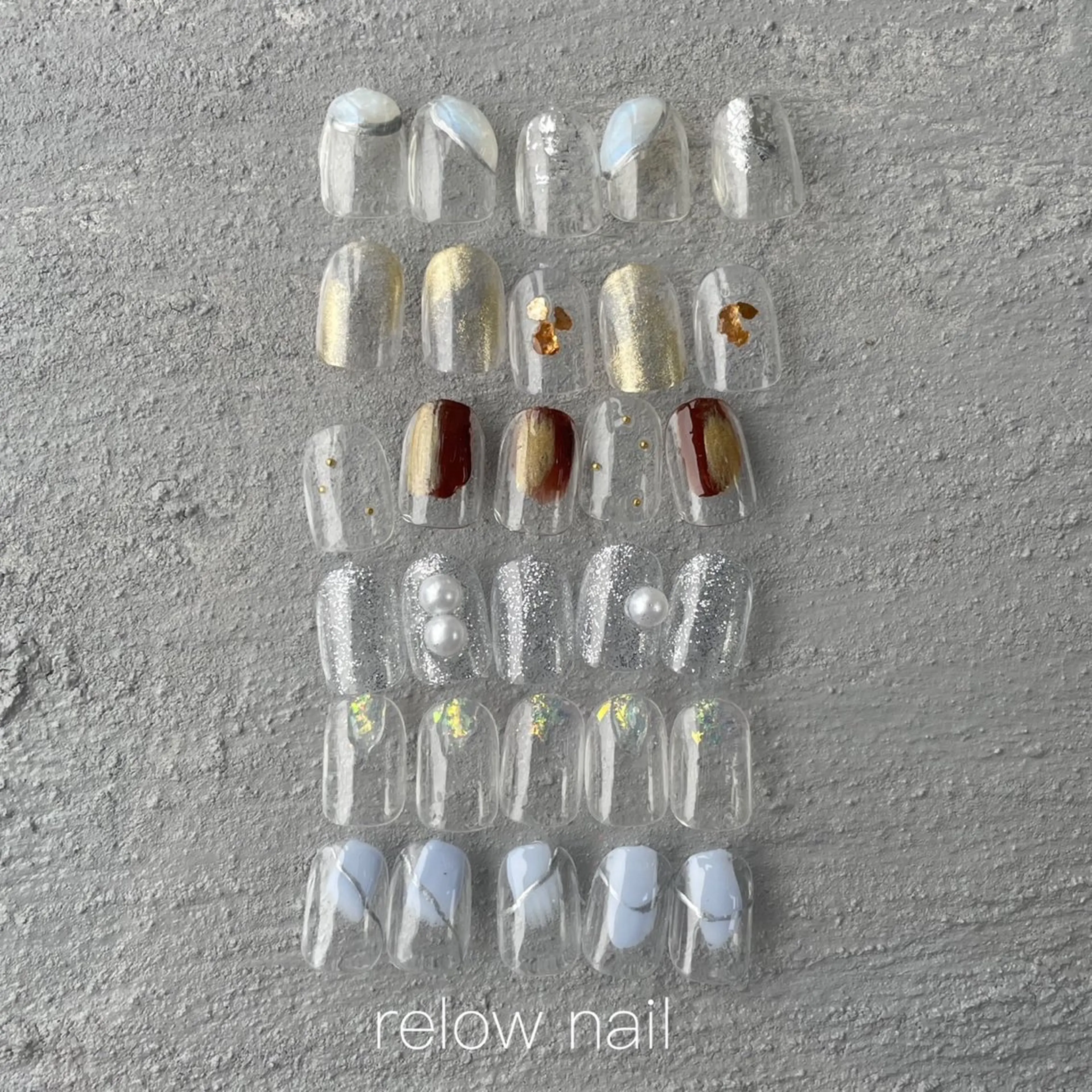 ネイル anyora nail salon所属・大人ワンホン キラキラ／Ayanoのネイルデザイン