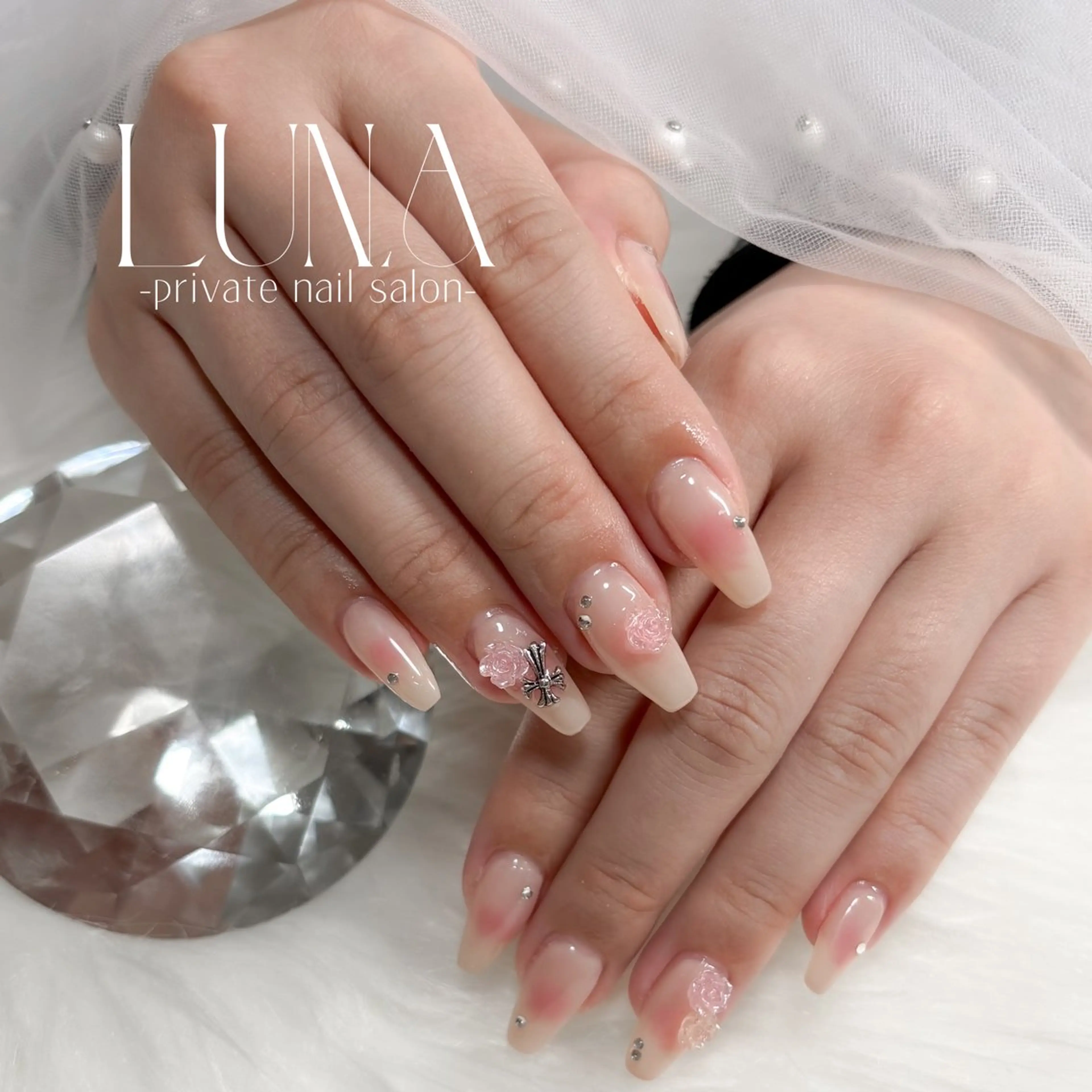 ネイル ハンドネイル LUNA MAIのネイルデザイン