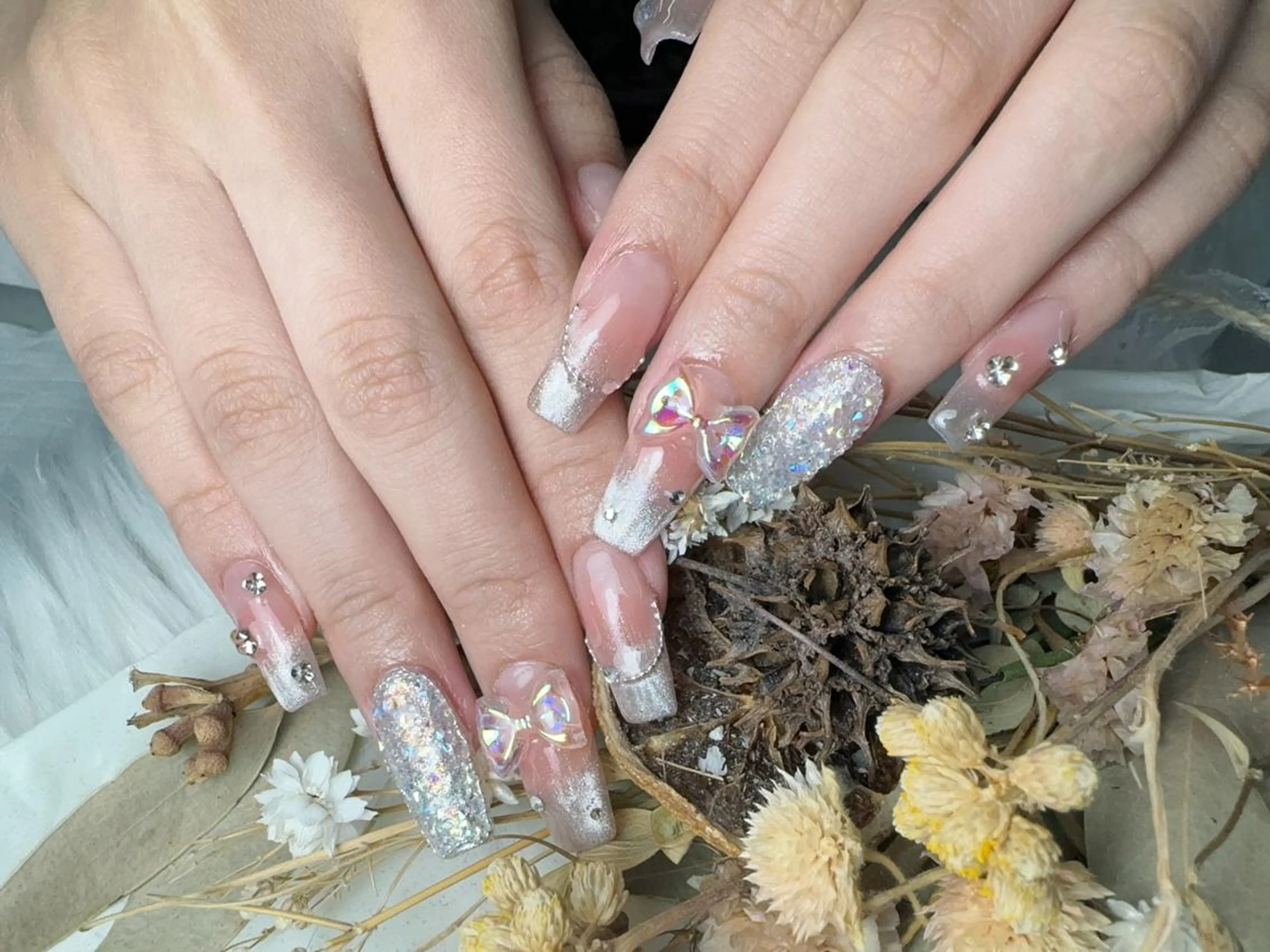 ネイル 長さ出し フレンチネイル ジェルネイル ガラスフレンチ 韓国ネイル HD Studioのネイルデザイン