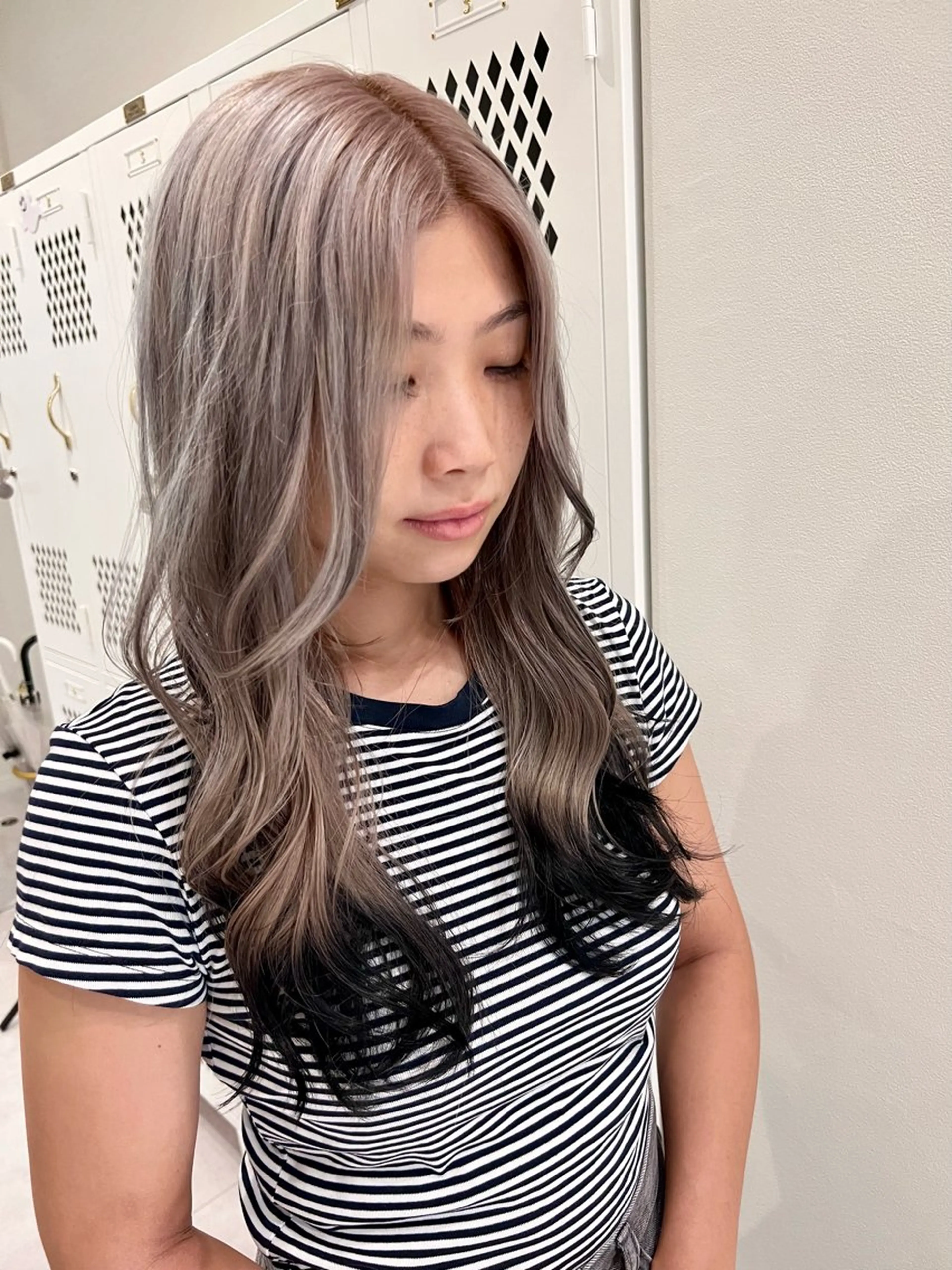 セミロング ヘアカラー トリートメント 興津/韓国レイヤー ダブルカラー美髪縮毛のヘアスタイル