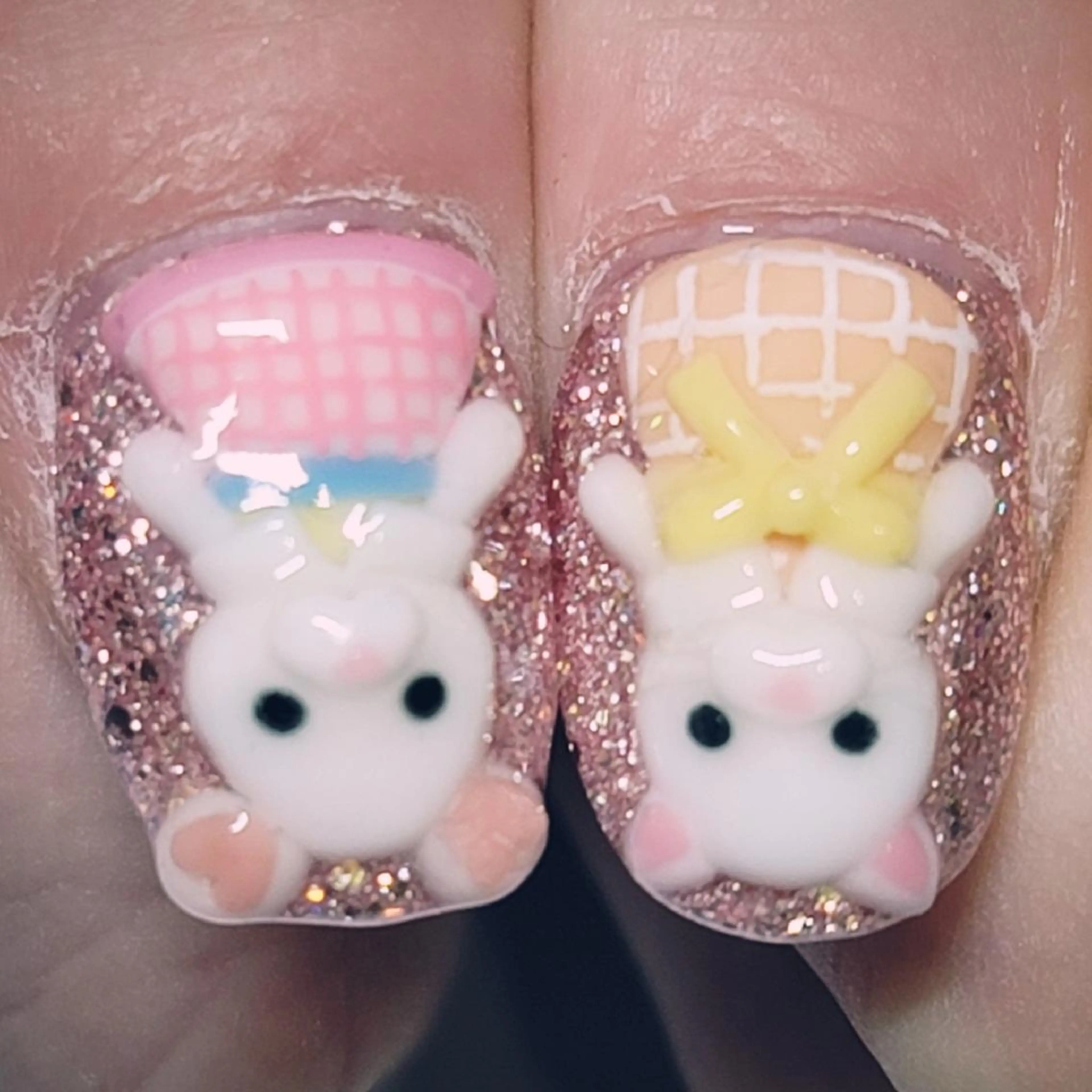 ネイル アートネイル ラメ(グリッター) ワンカラーネイル ピンク ハンドネイル よしだ ひろきのネイルデザイン