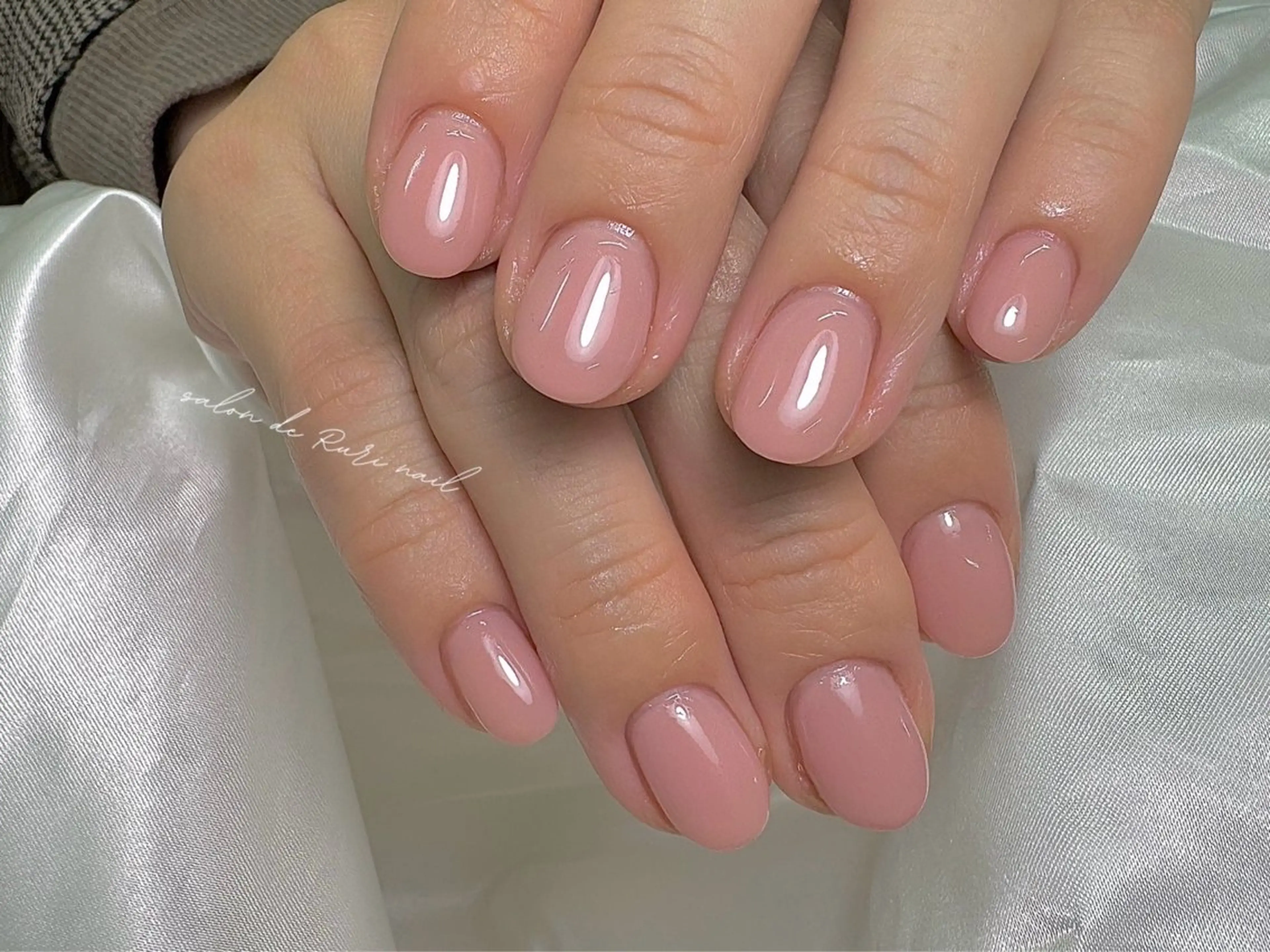 ネイル サロンドルリネイル 🦋Ayaのネイルデザイン