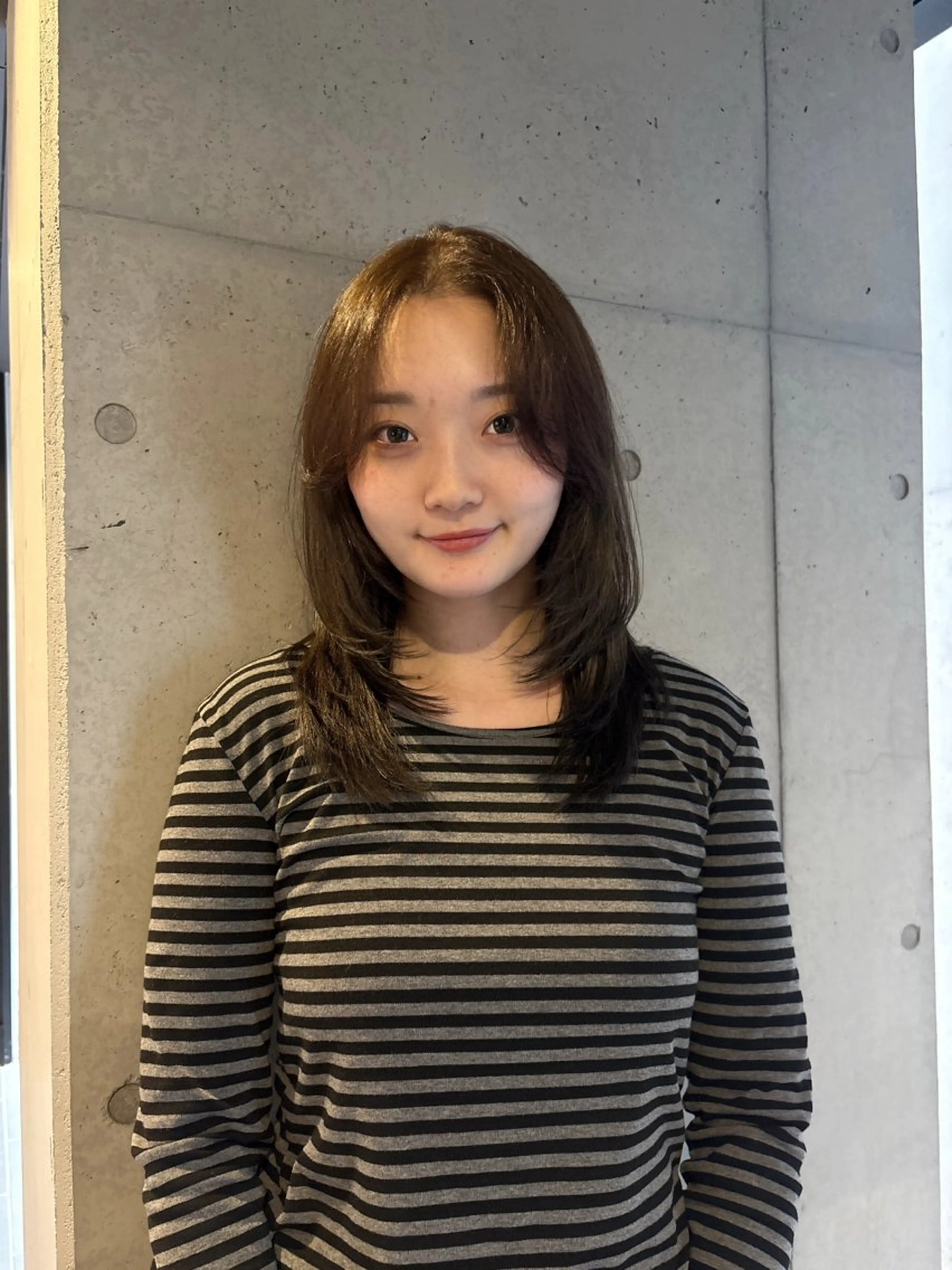 セミロング カラー カット ヘアカラー トリートメント 韓国ヘア/wカラー レイヤー/RIN🎀のヘアスタイル