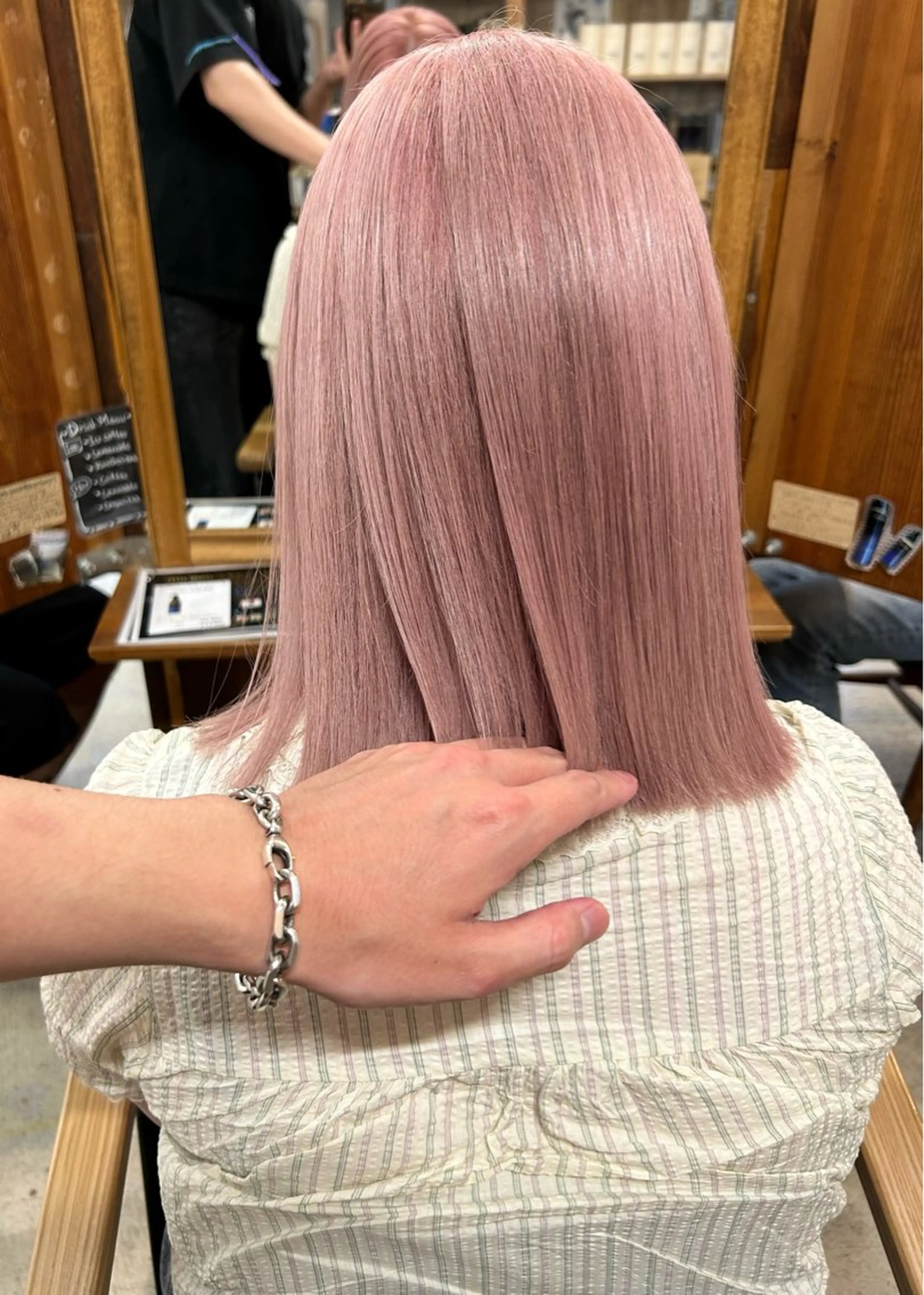 ミディアム カラー カット ヘアカラー トリートメント 韓国レイヤー/ハイ トーン/優太のヘアスタイル