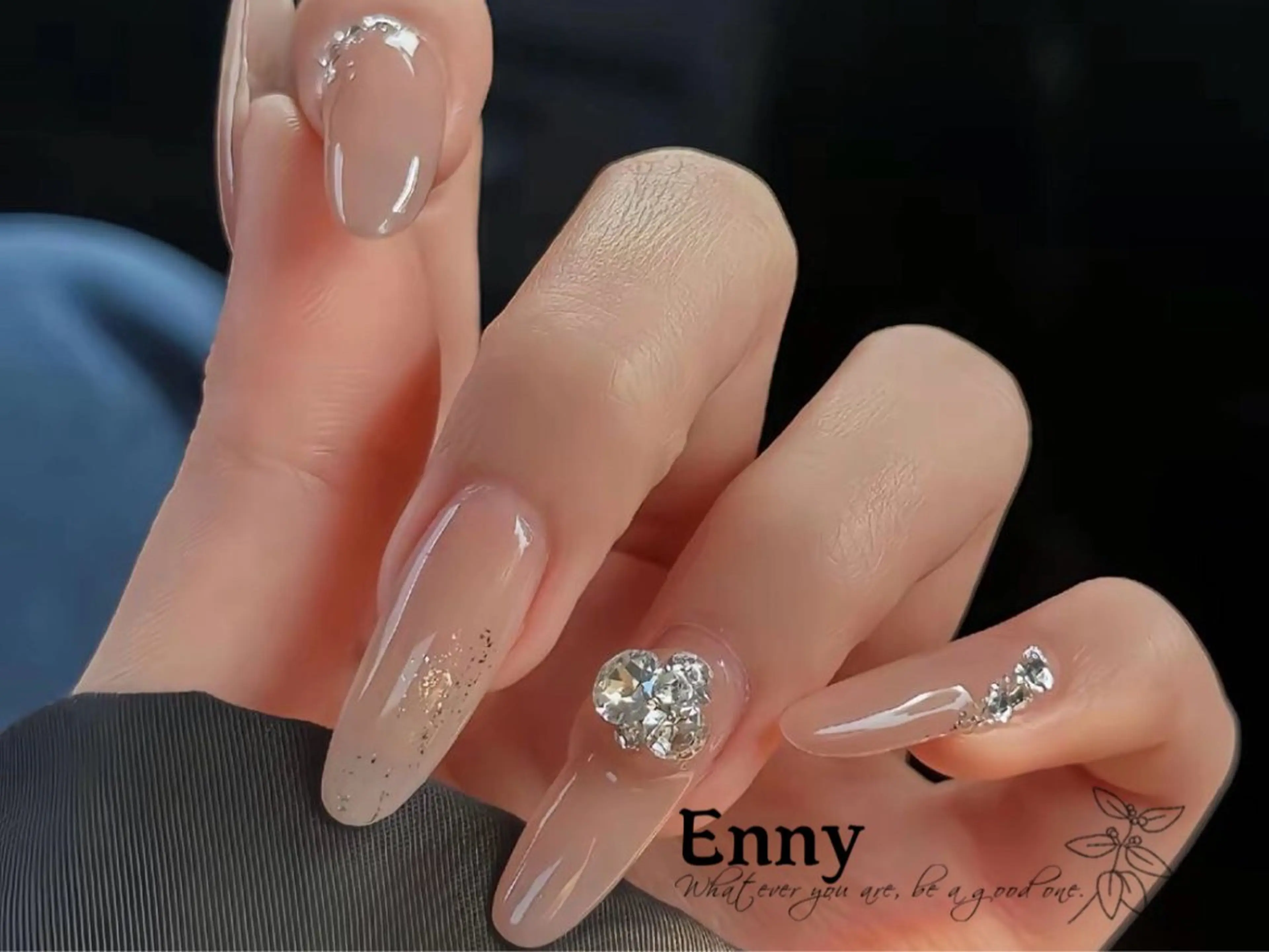 ネイル チークネイル 長さ出し フラッシュネイル フットネイル フレンチネイル ハンドネイル Enny nail salonのネイルデザイン