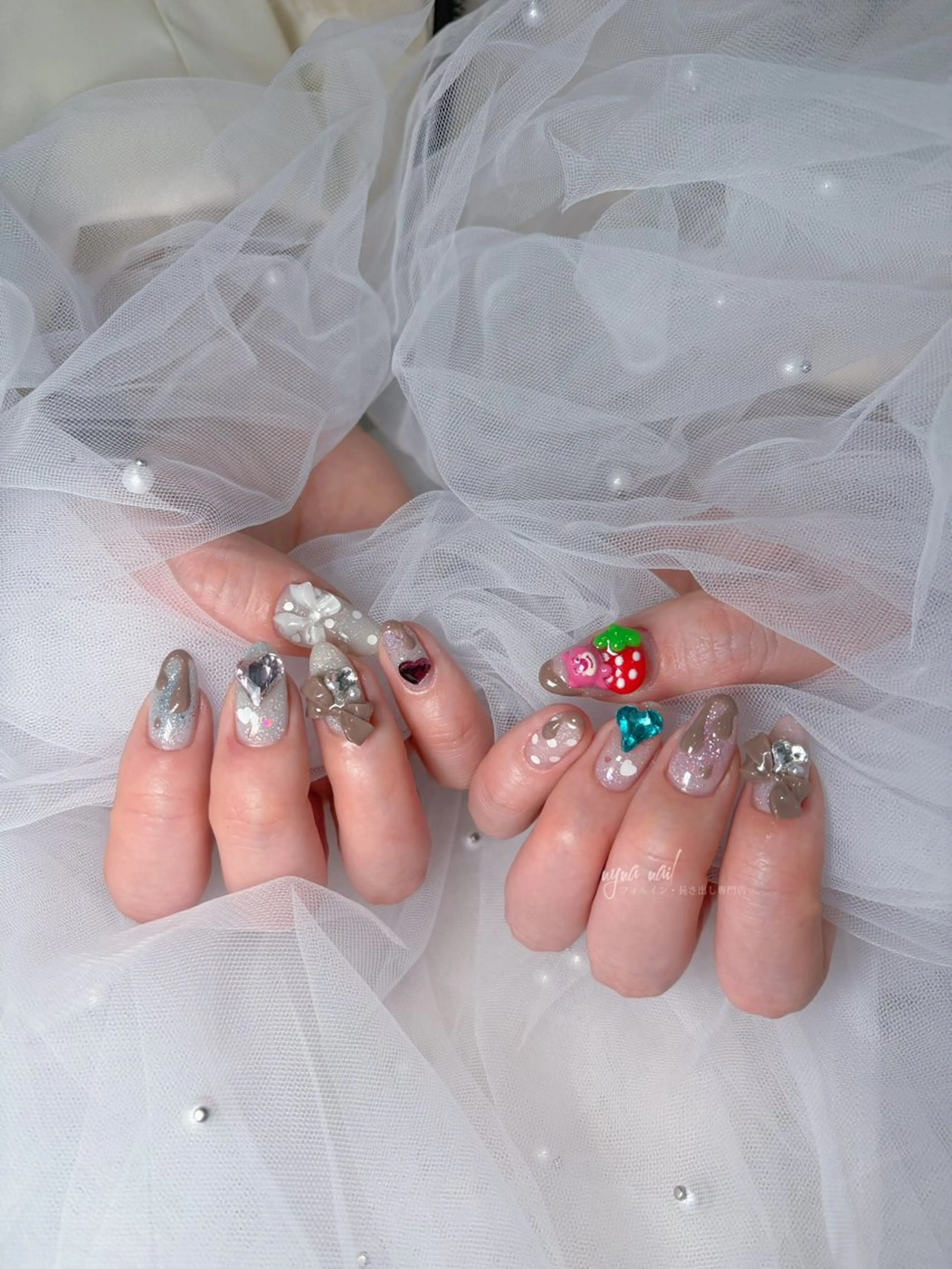 ネイル ハンドネイル 長さ出し専門 nynaのネイルデザイン