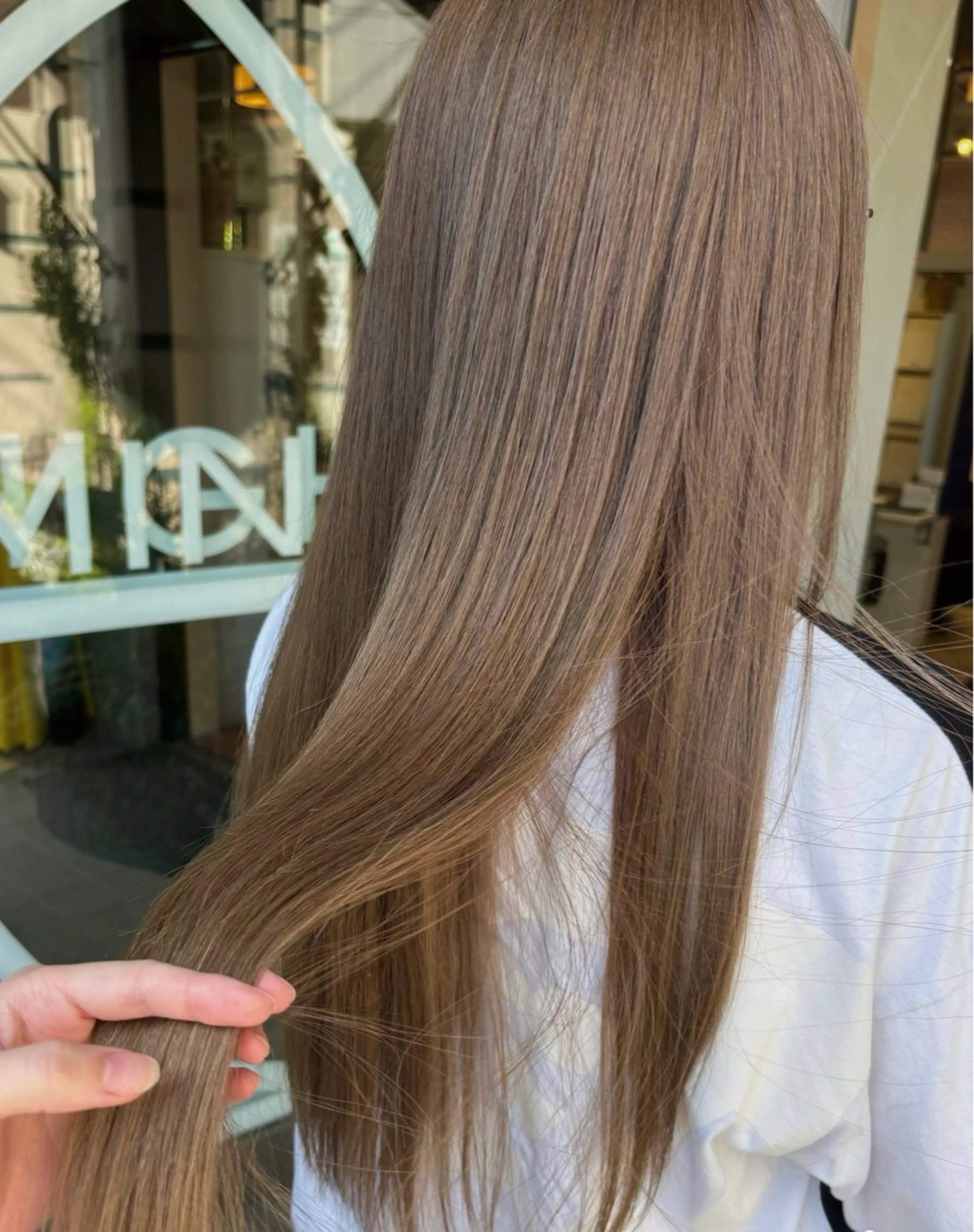 ロング ヘアカラー 庄司 桜のヘアスタイル