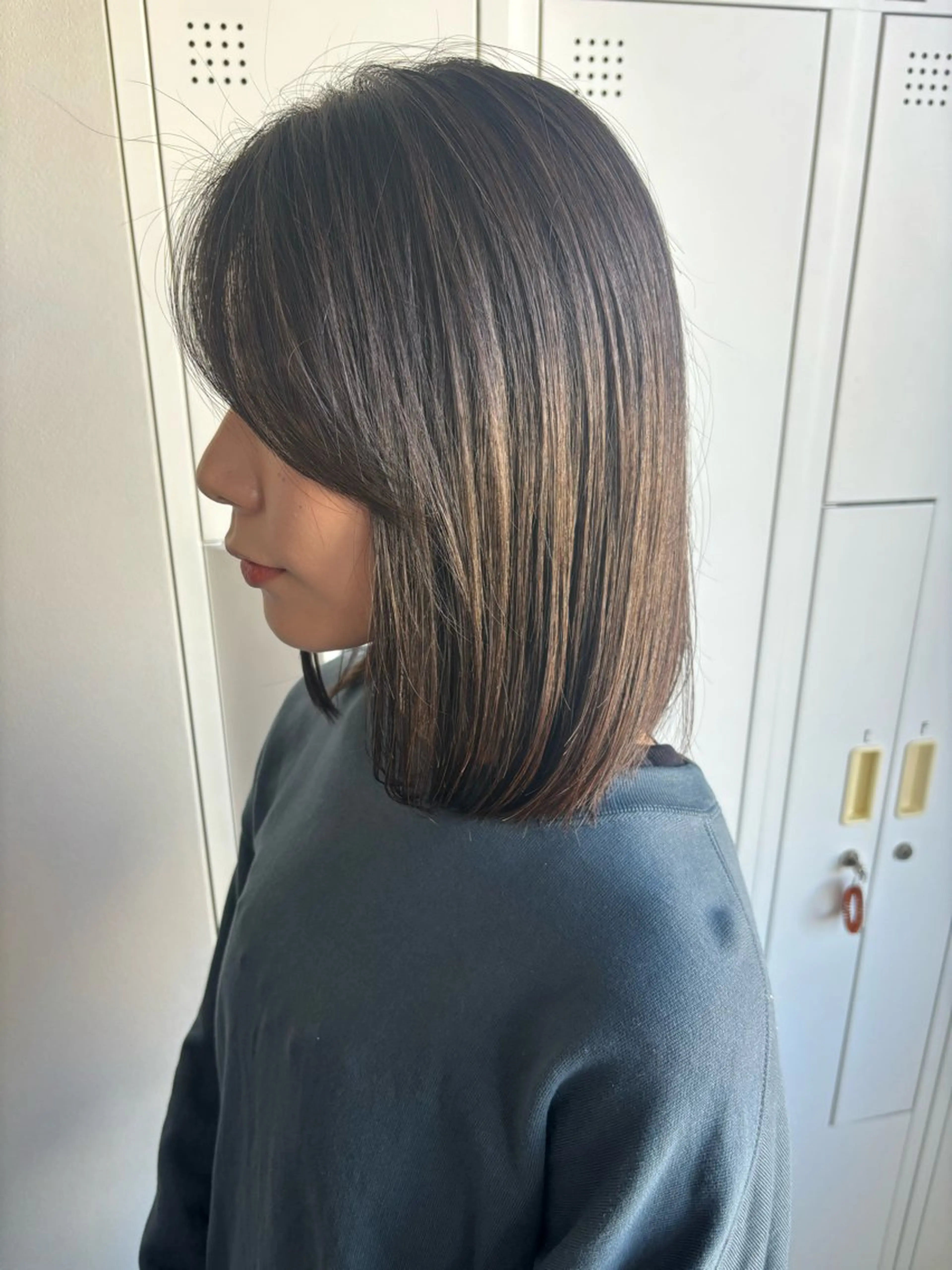 ショート ボブ 顔周りカット 穐田 航のヘアスタイル