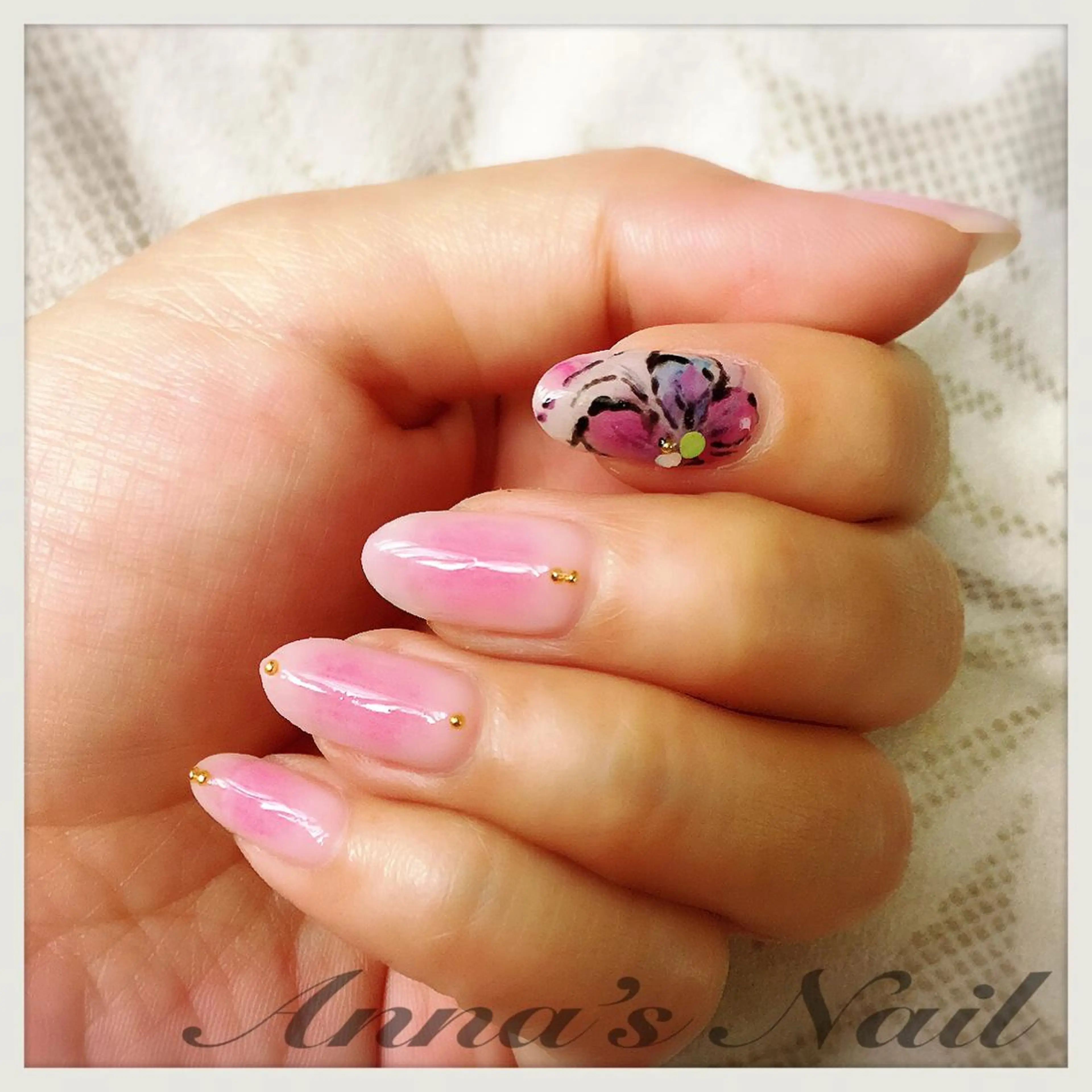 ネイル ニュアンスネイル Anna’s Nail所属・清口 杏奈のネイルデザイン