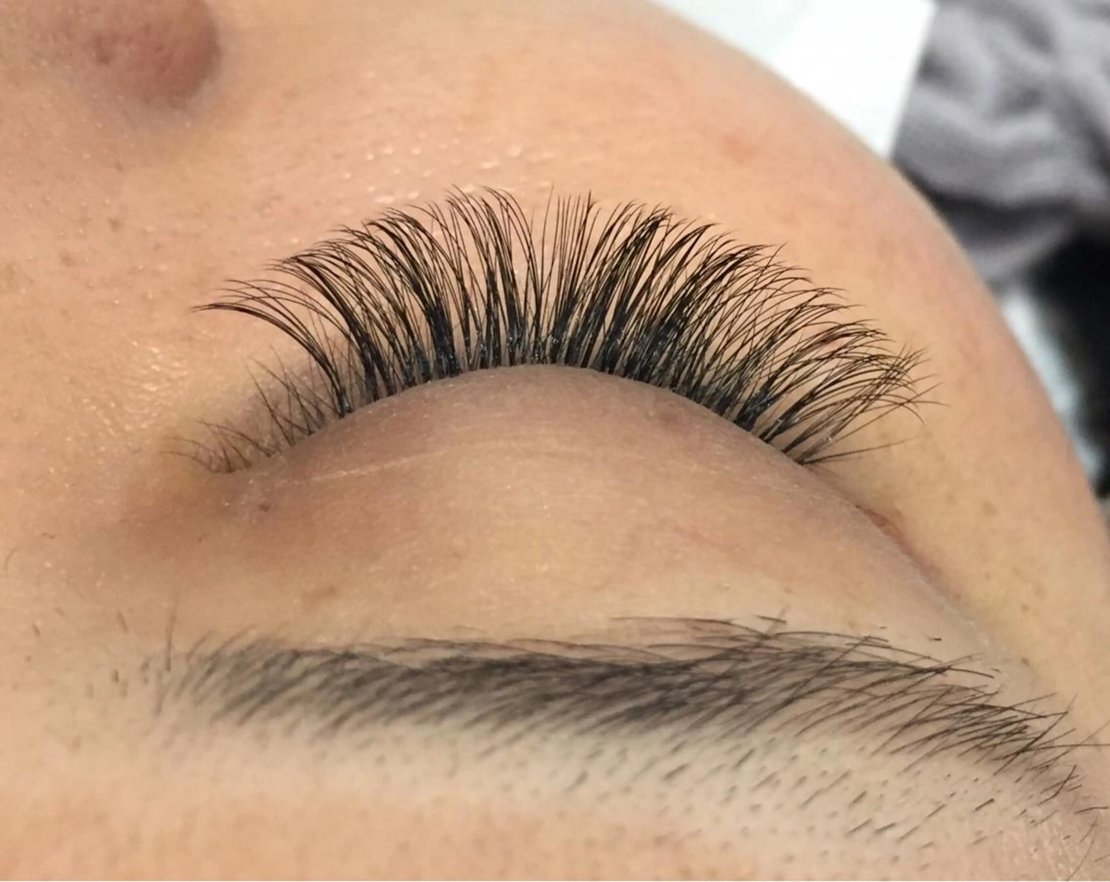 マツエク・マツパ MAK’s 草加店スタッフのネイルデザイン