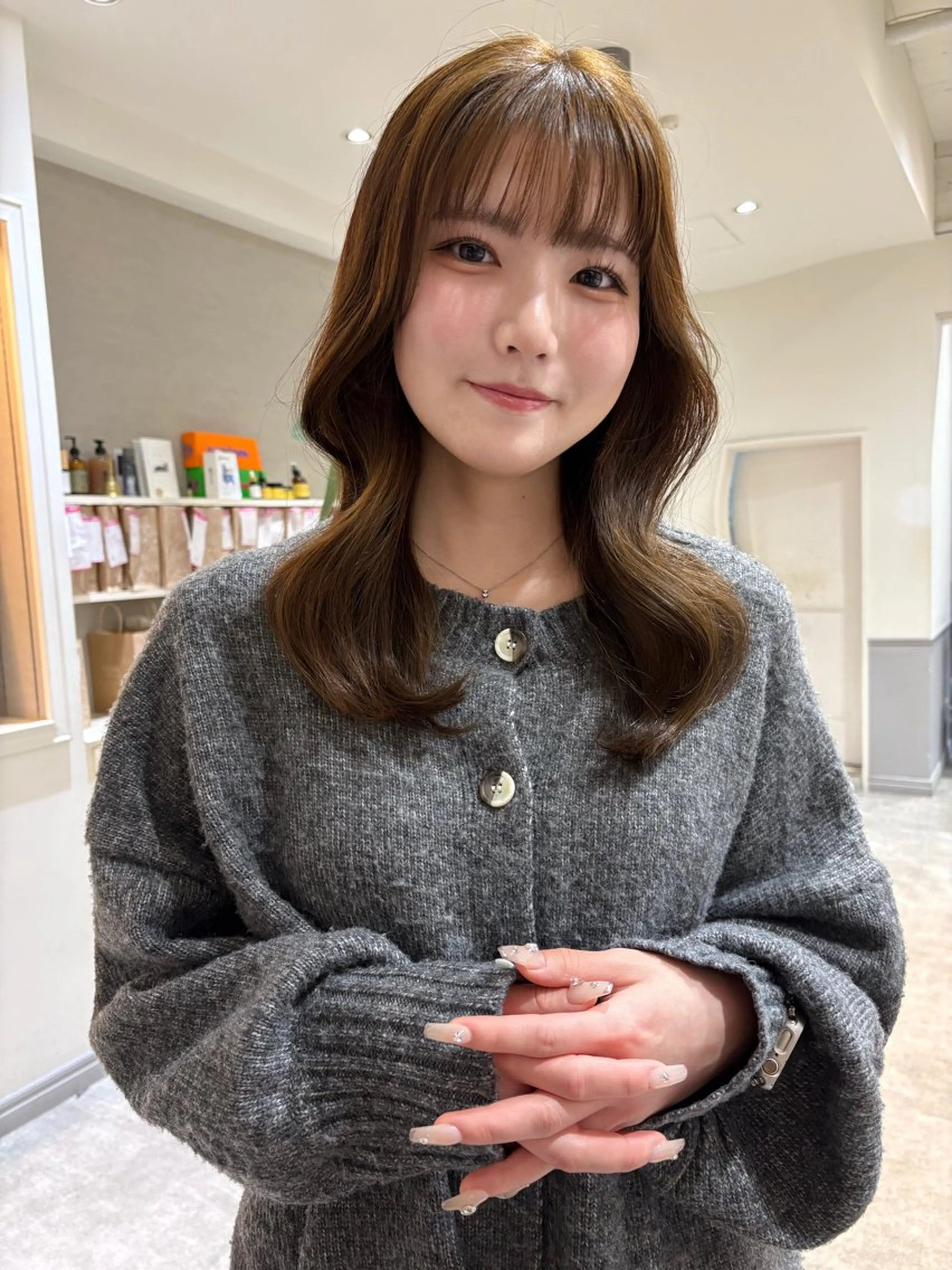 ミディアム SIKI yuuna レイヤーカット🪽のヘアスタイル