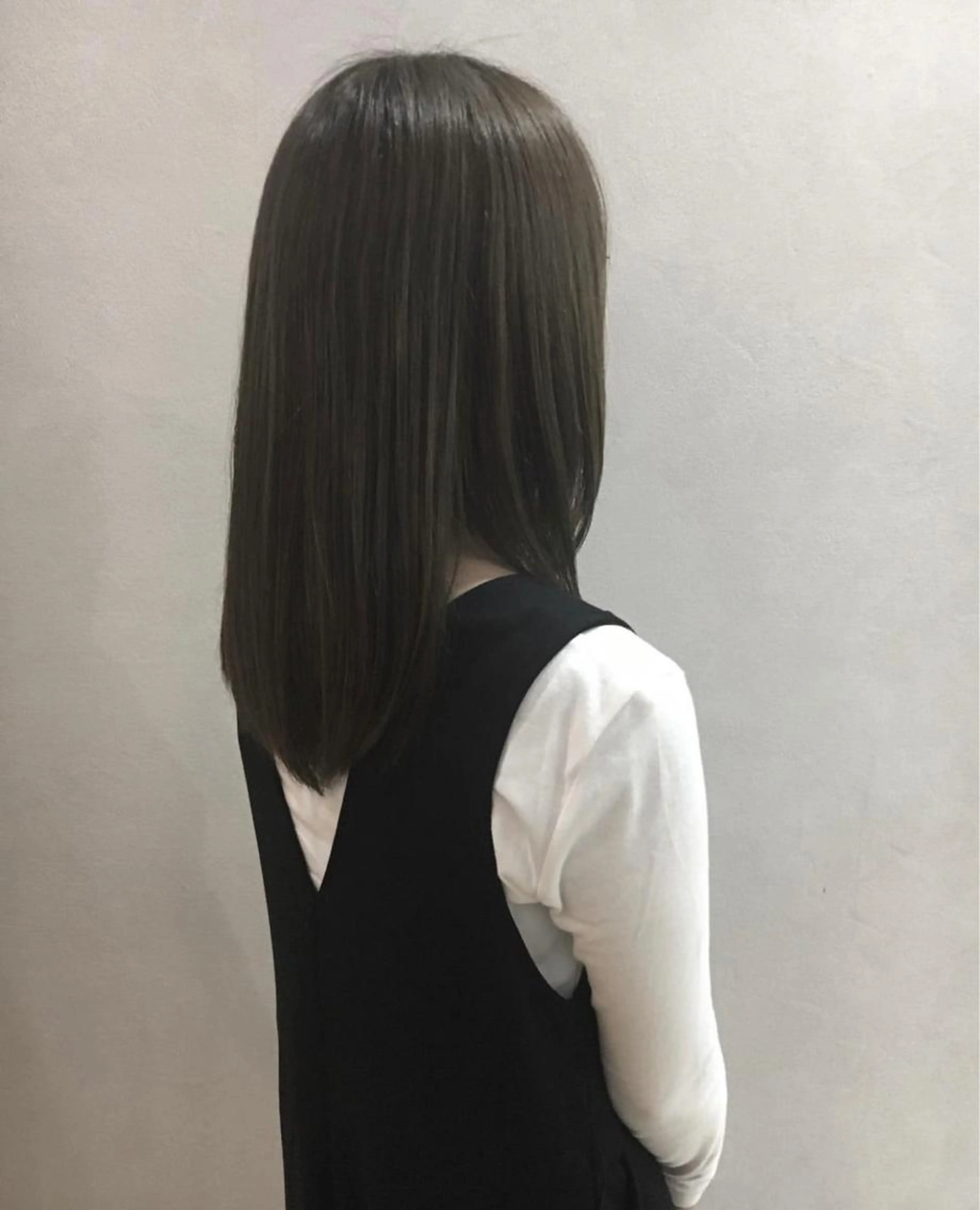 【SNSで話題💓】髪質改善ストレート＋似合わせカットの写真