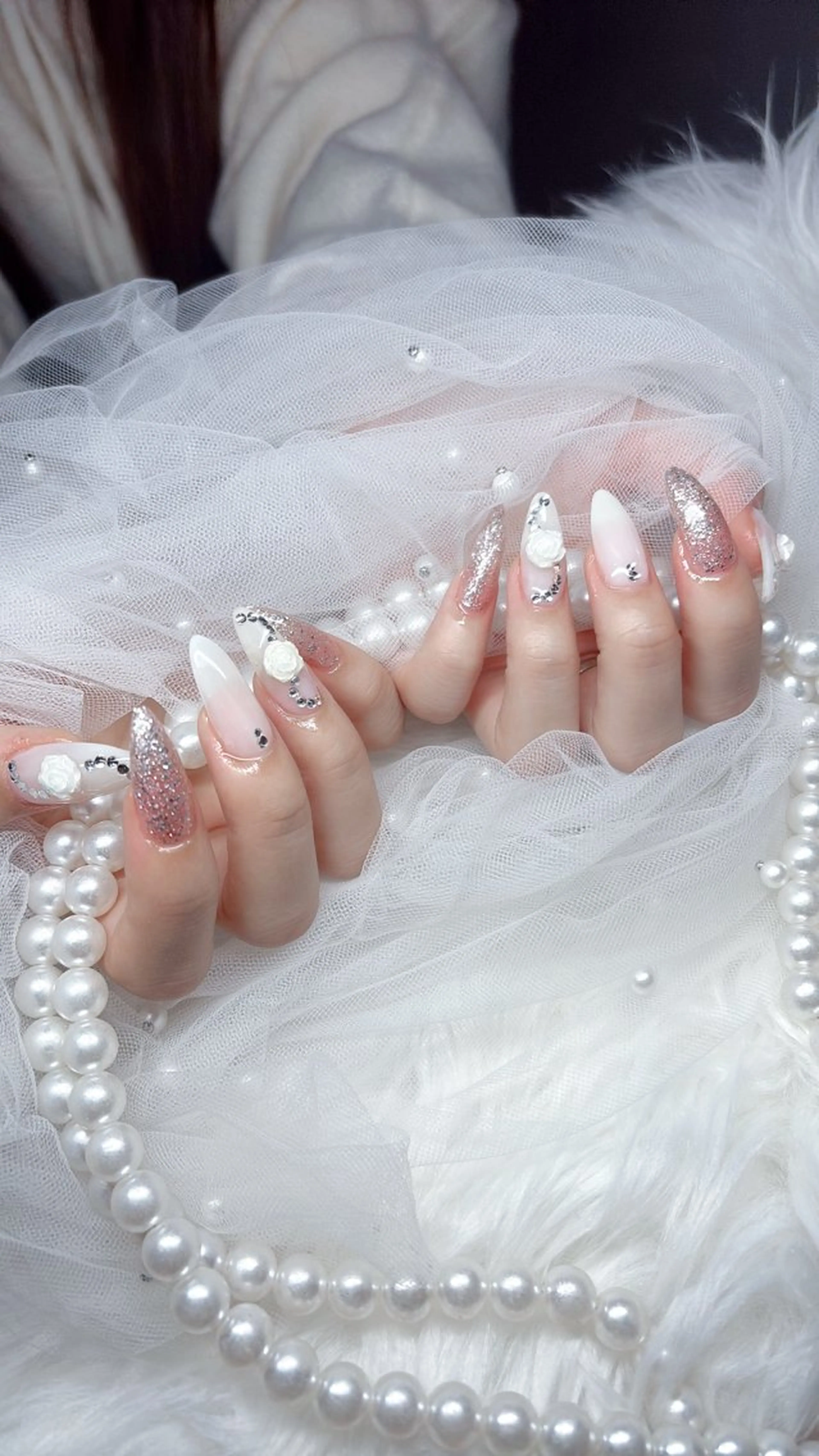 ネイル オーロラネイル 成人式 フットネイル 韓国ネイル ロングネイル ハンドネイル Yudia tamakiのネイルデザイン