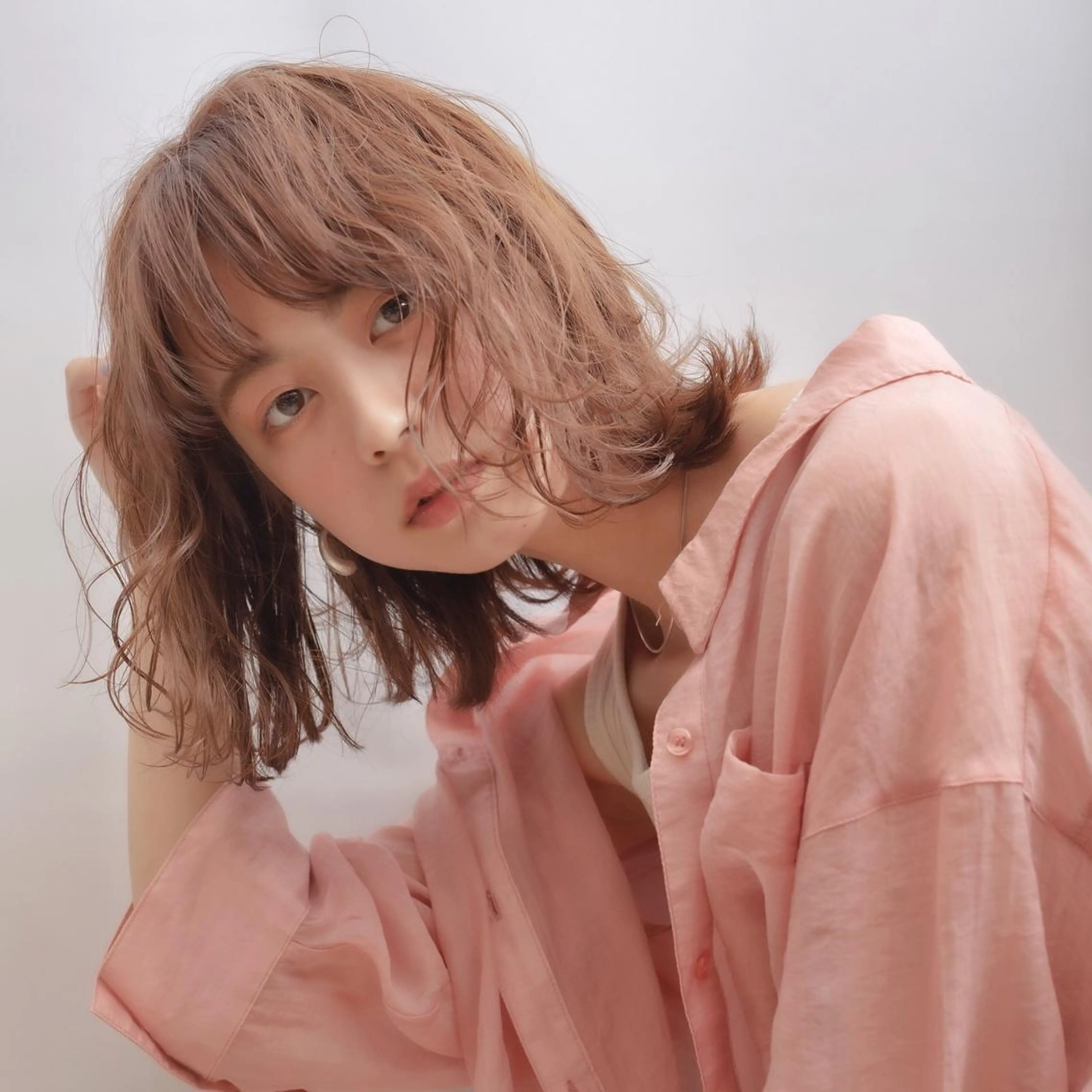 ショート カラー ベージュカラー レイヤー/大人ボブ 渡邉【日吉美容室】のヘアスタイル