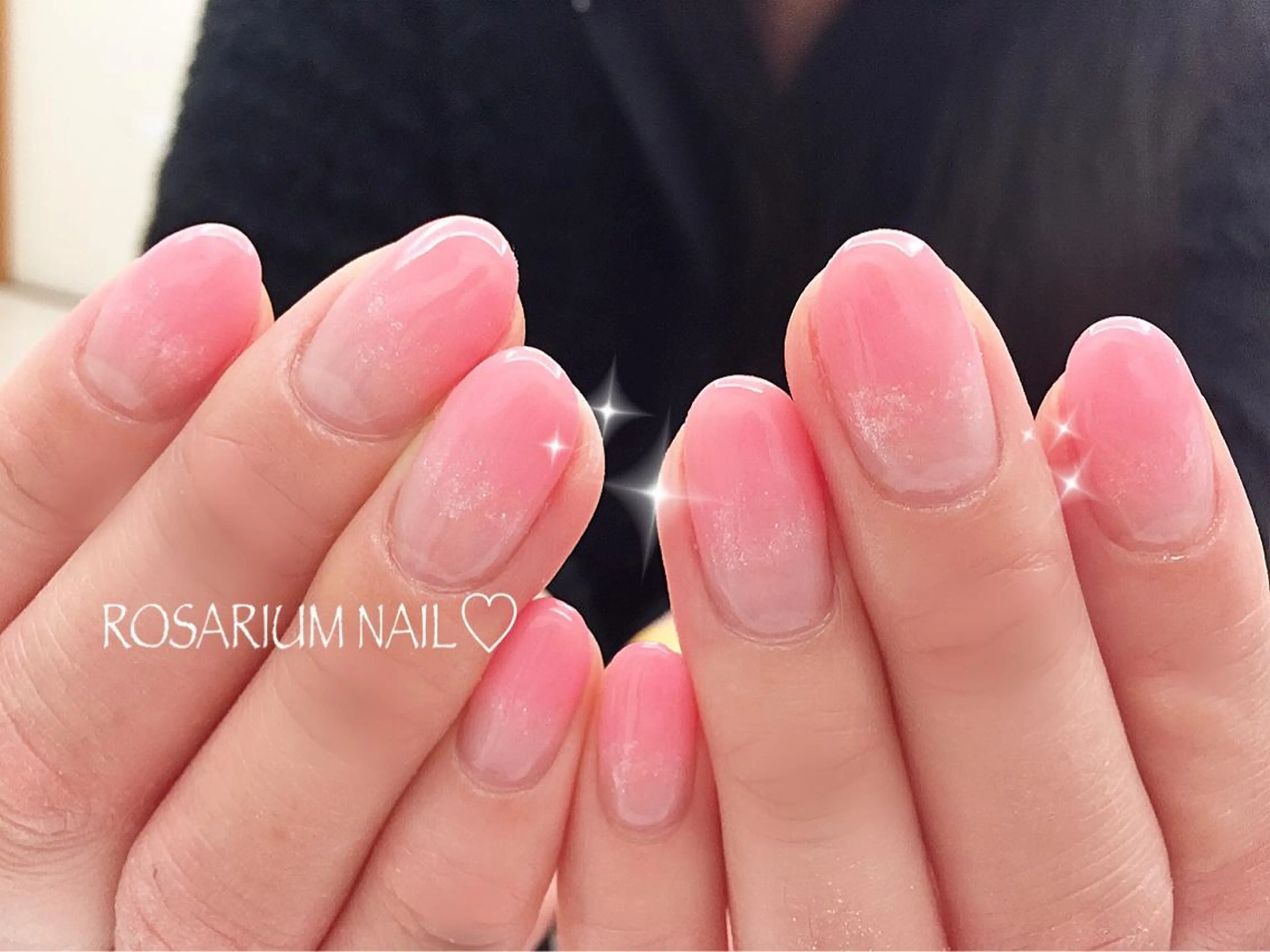 ご新規様☆オフ込！艶爪グラデーション（ラメ＆ケア込）の写真