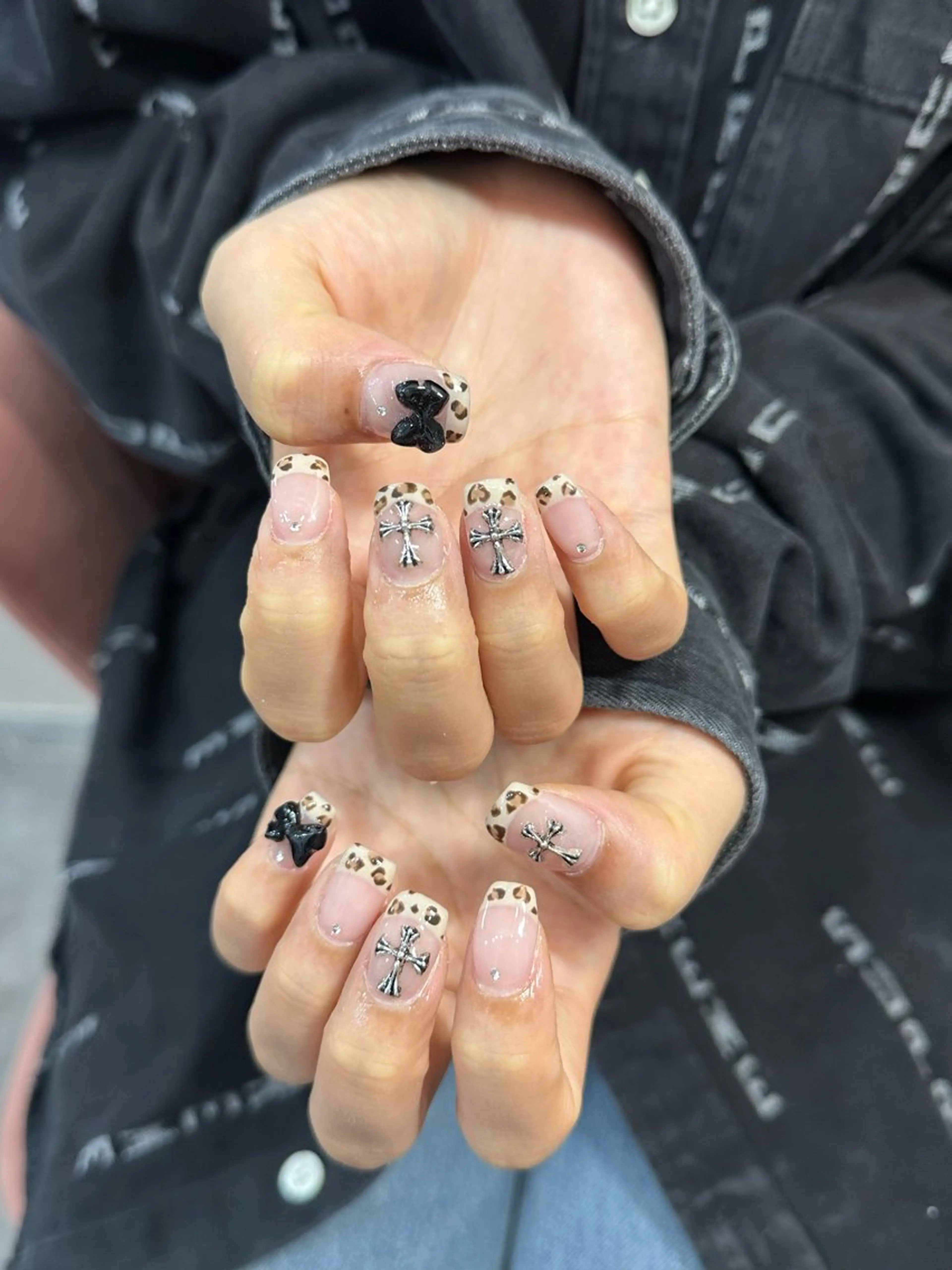 ネイル LAVISH nanamiのネイルデザイン