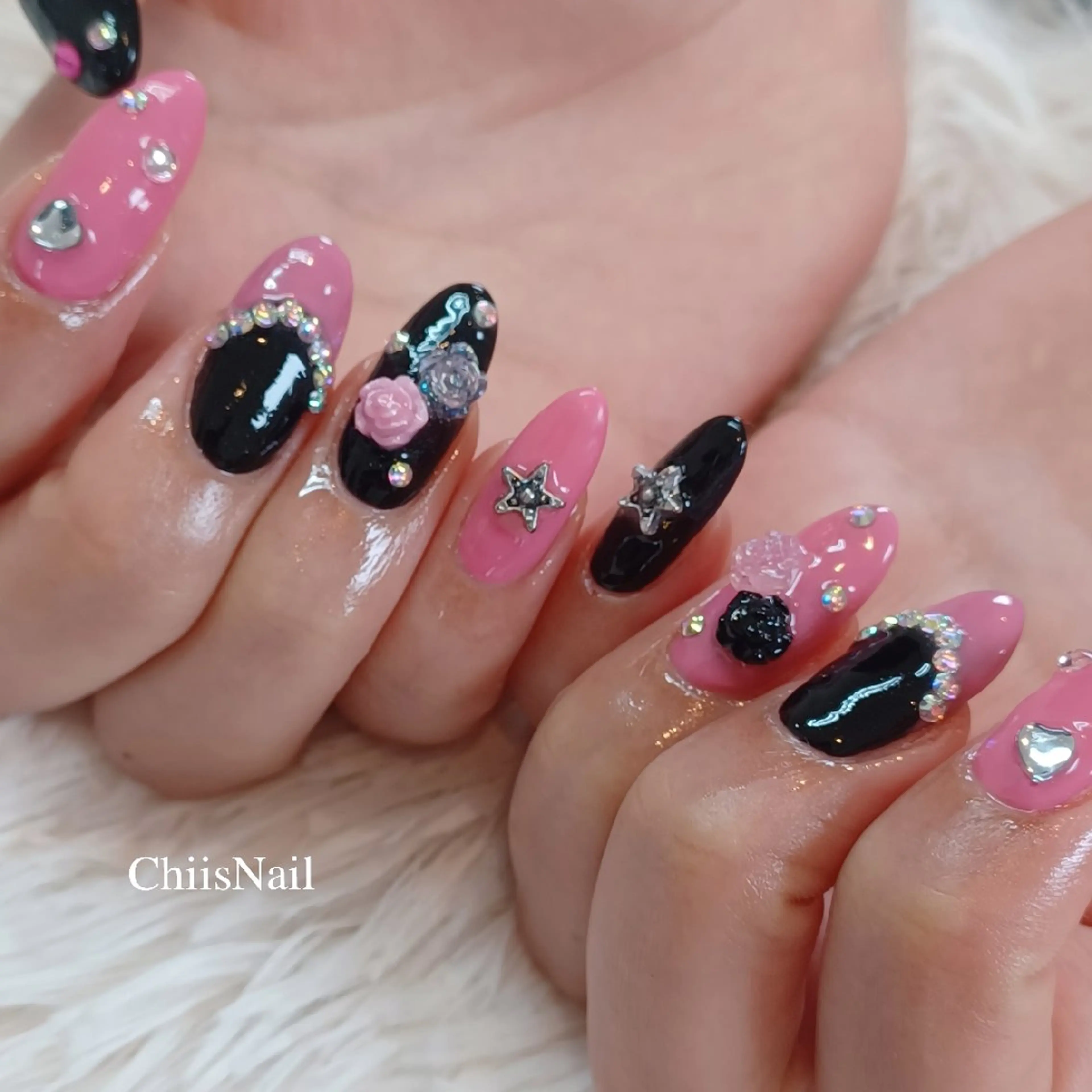 ネイル ハンドネイル ChiisNail ﾁｨｽﾞﾈｲﾙのネイルデザイン