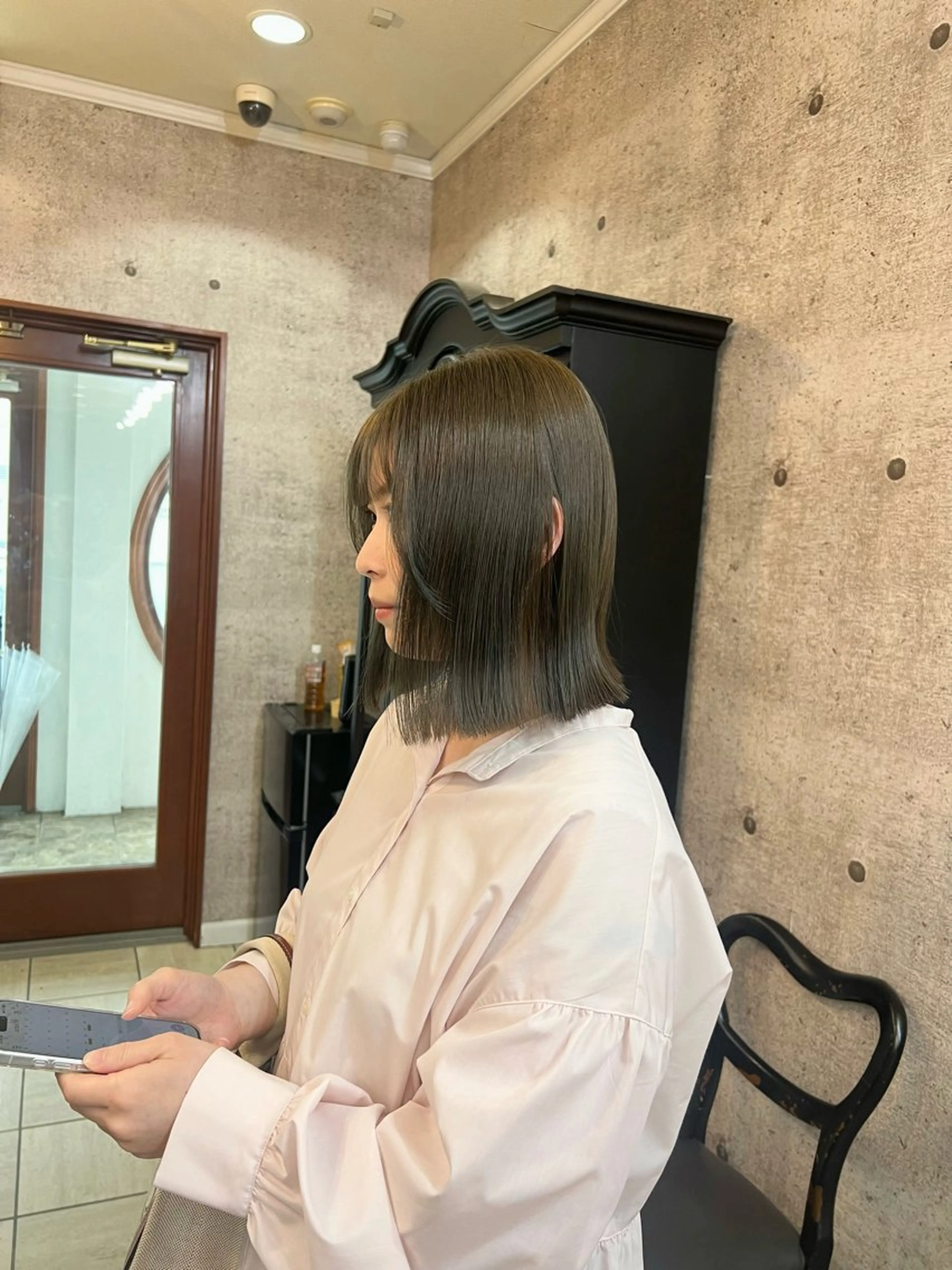ミディアム カラー オリーブカラー カット ヘアカラー トリートメント MAYU / Raf.のヘアスタイル