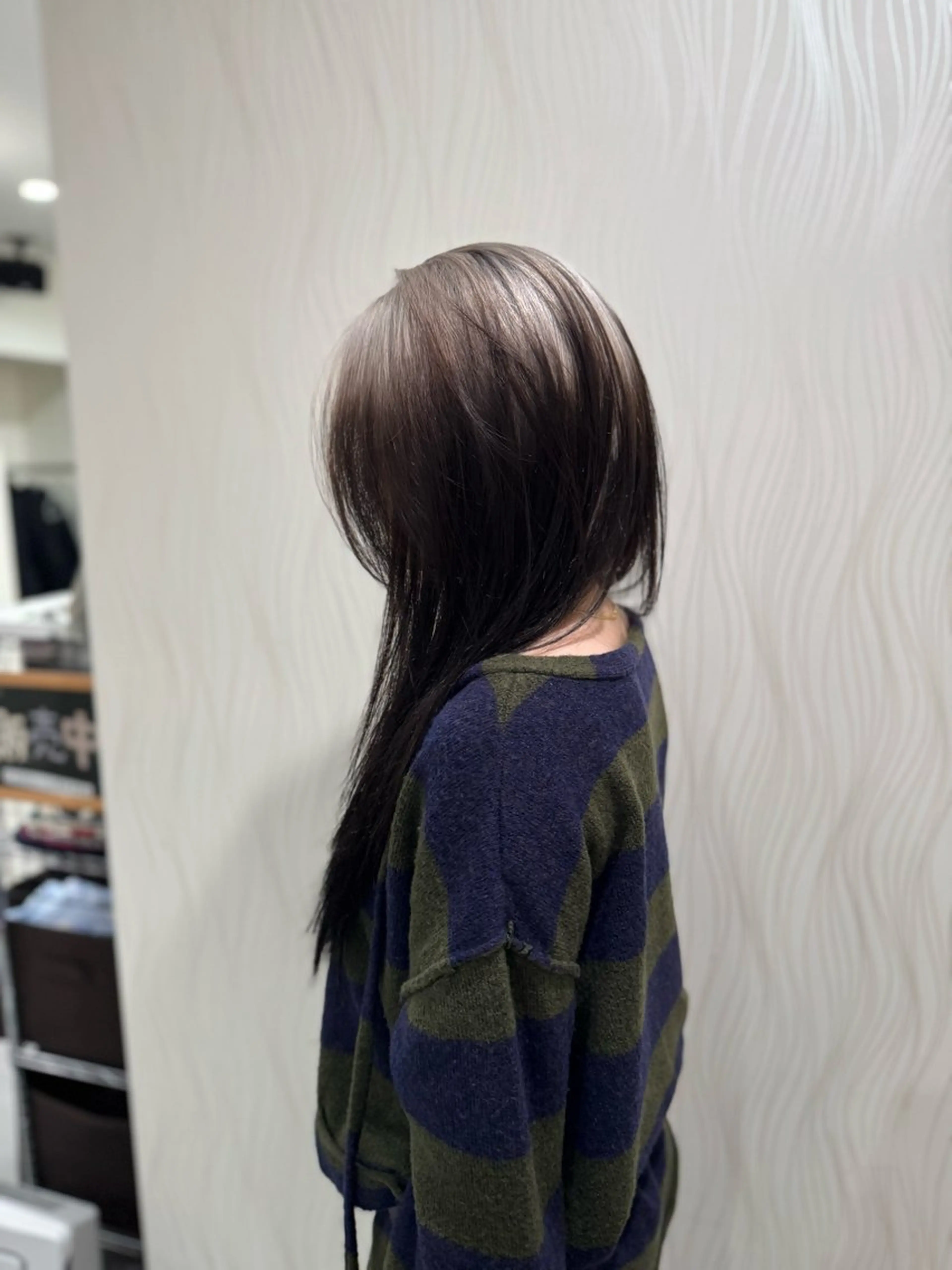 セミロング カラー ブリーチ ハイトーンカラー BAY ソウタのヘアスタイル