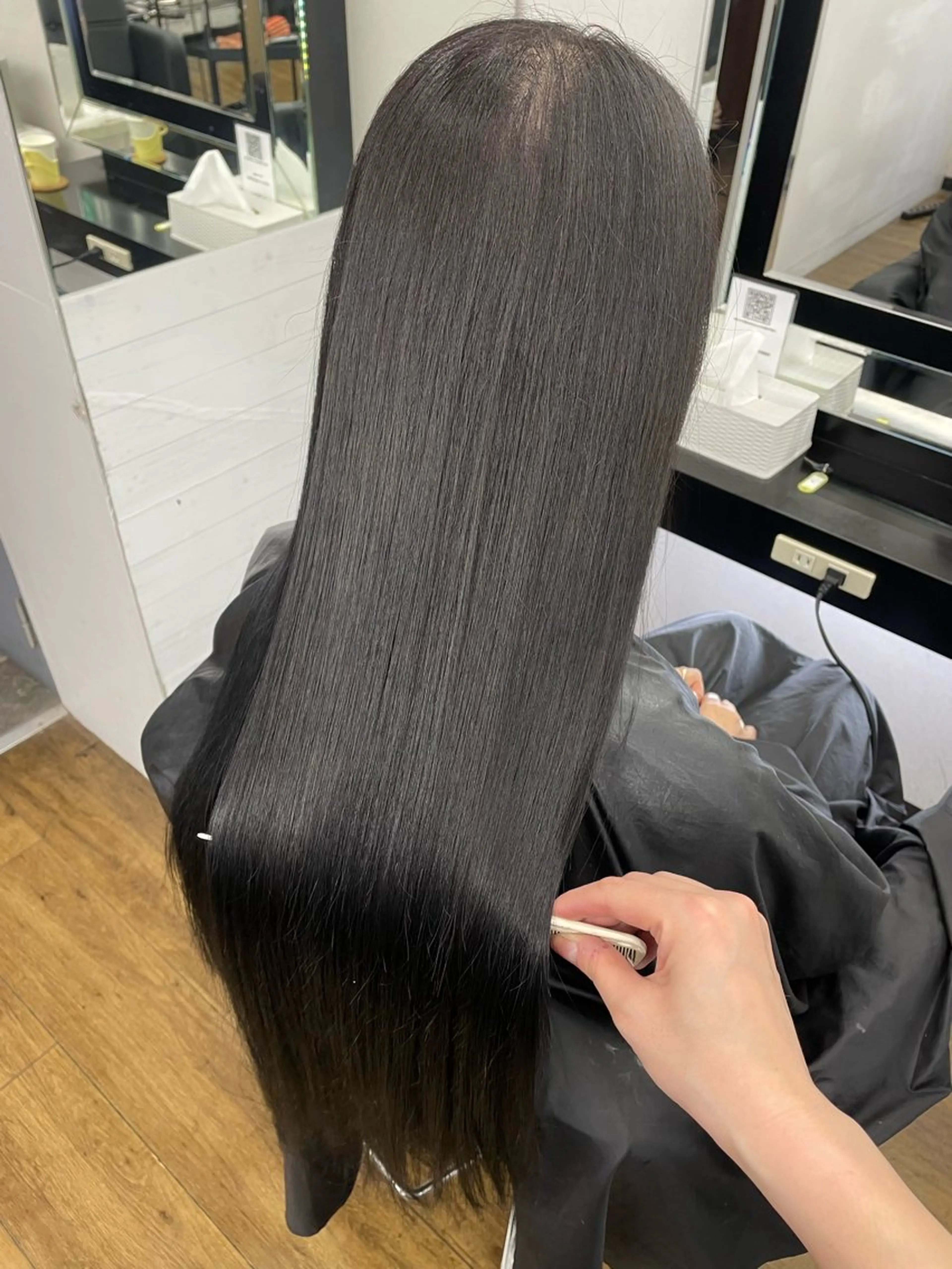 ロング カラー トリートメント 𝙃𝘼𝙍𝙐🎀 韓国×エクステのヘアスタイル