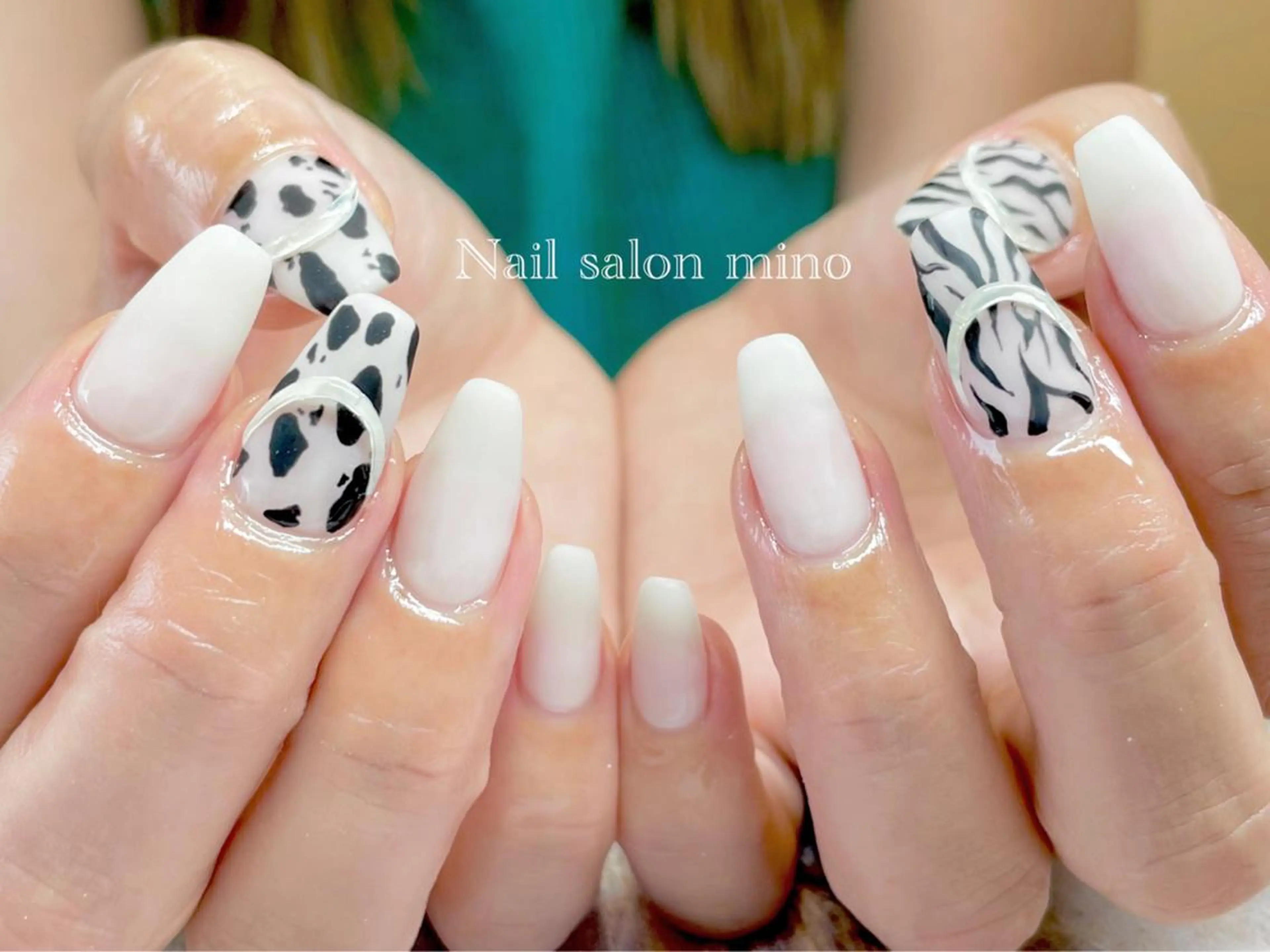 ネイル アートネイル マグネットネイル ミラーネイル シンプルネイル ハンドネイル 三野　nail salon minoのネイルデザイン