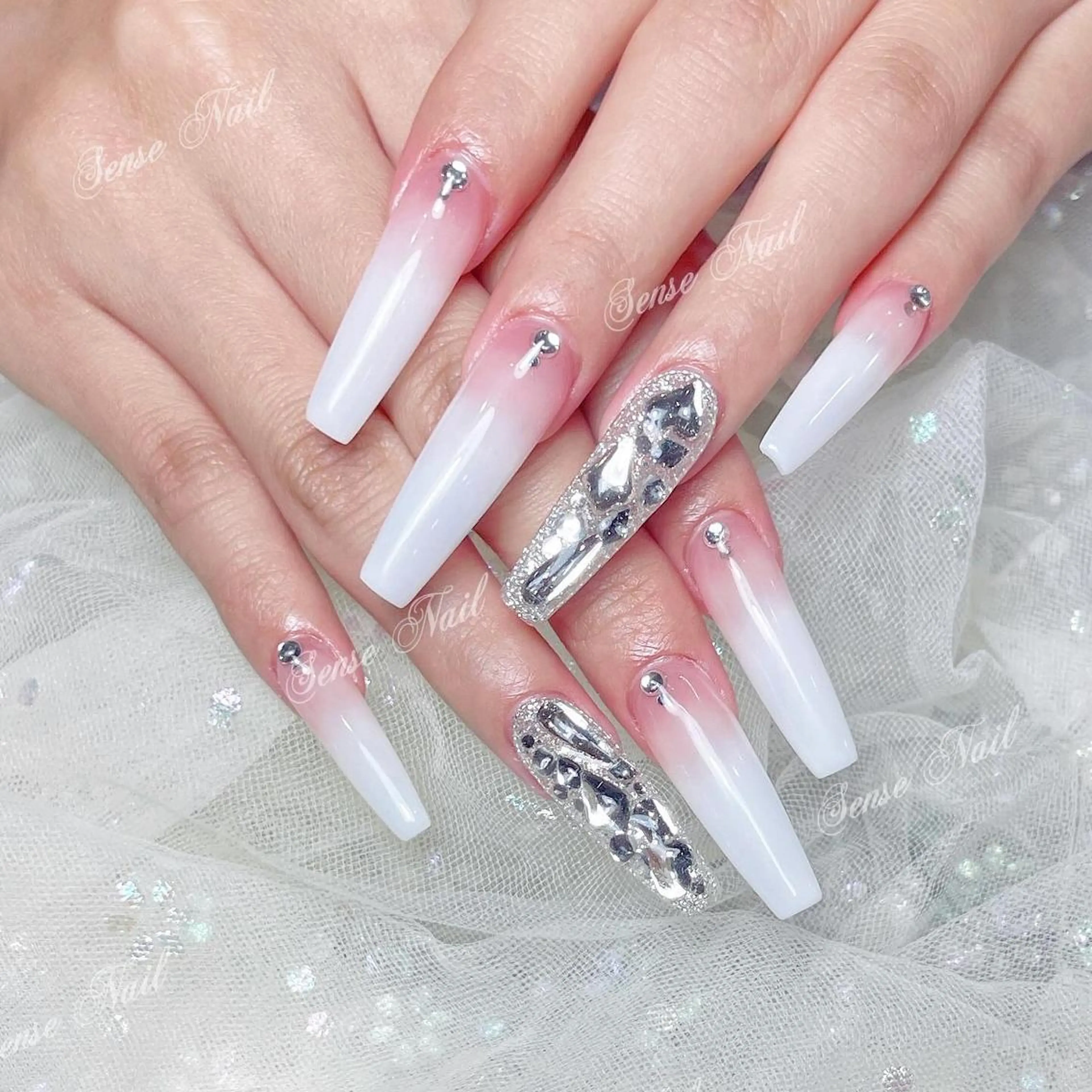 ネイル ハンドネイル ハンドケア 🎀Sense Nail池袋店🎀のネイルデザイン