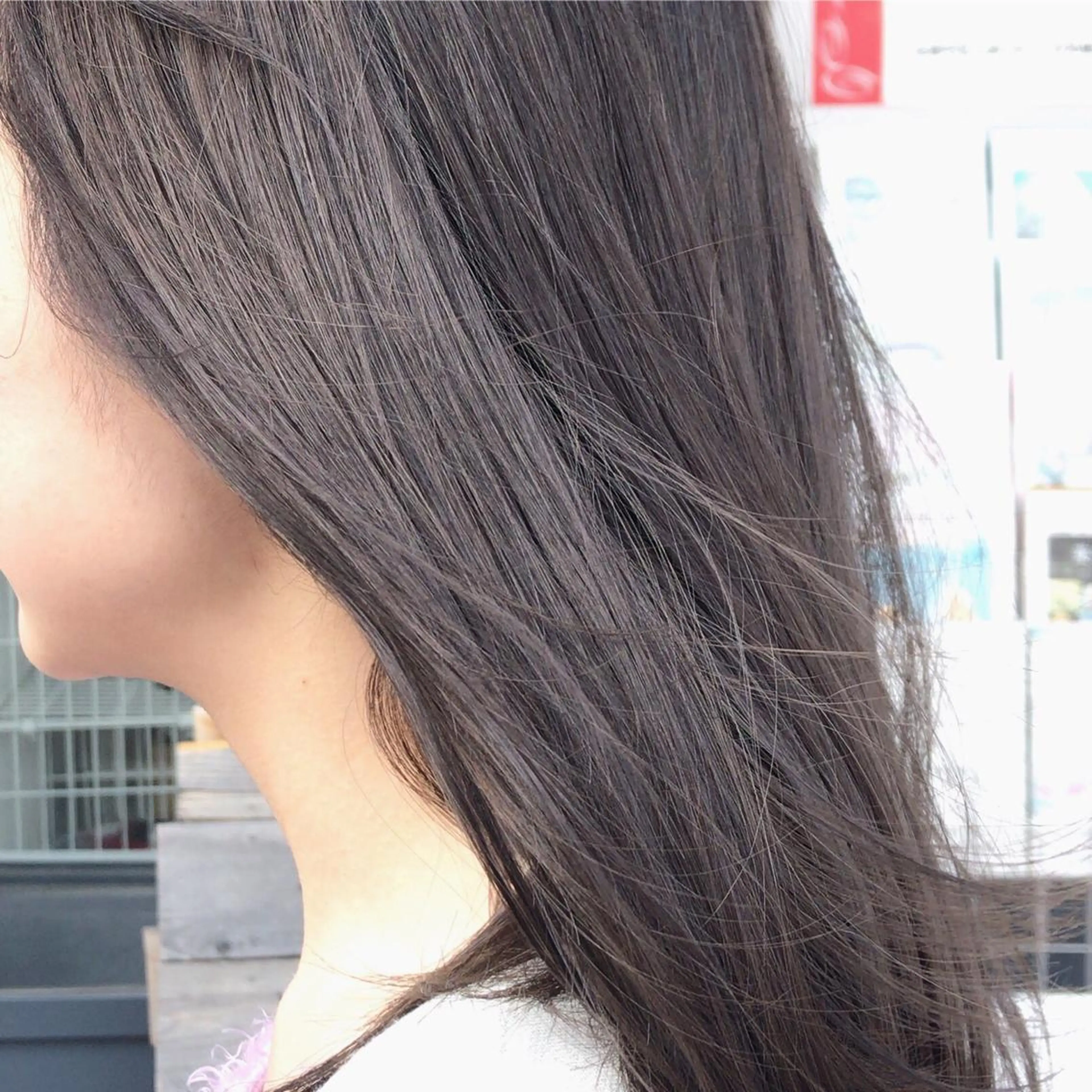 ミディアム カラー カット ヘアカラー トリートメント 岡崎 浩大のヘアスタイル