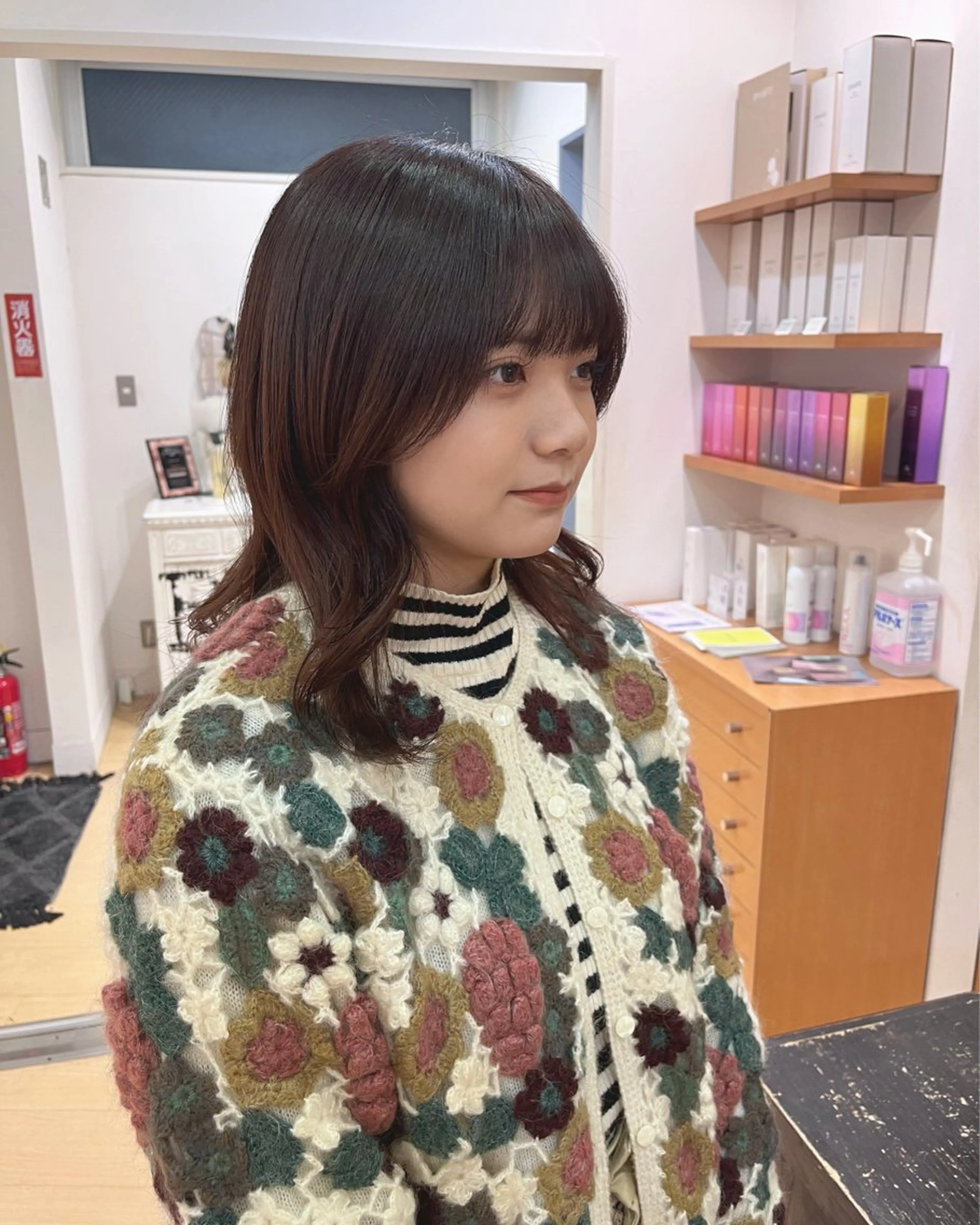 ミディアム くびれヘア 顔周りカット 韓国風ヘア レイヤーカット 似合わせカット カット トリートメント LUNA🌙韓国ヘア 🌙レイヤーカットのヘアスタイル