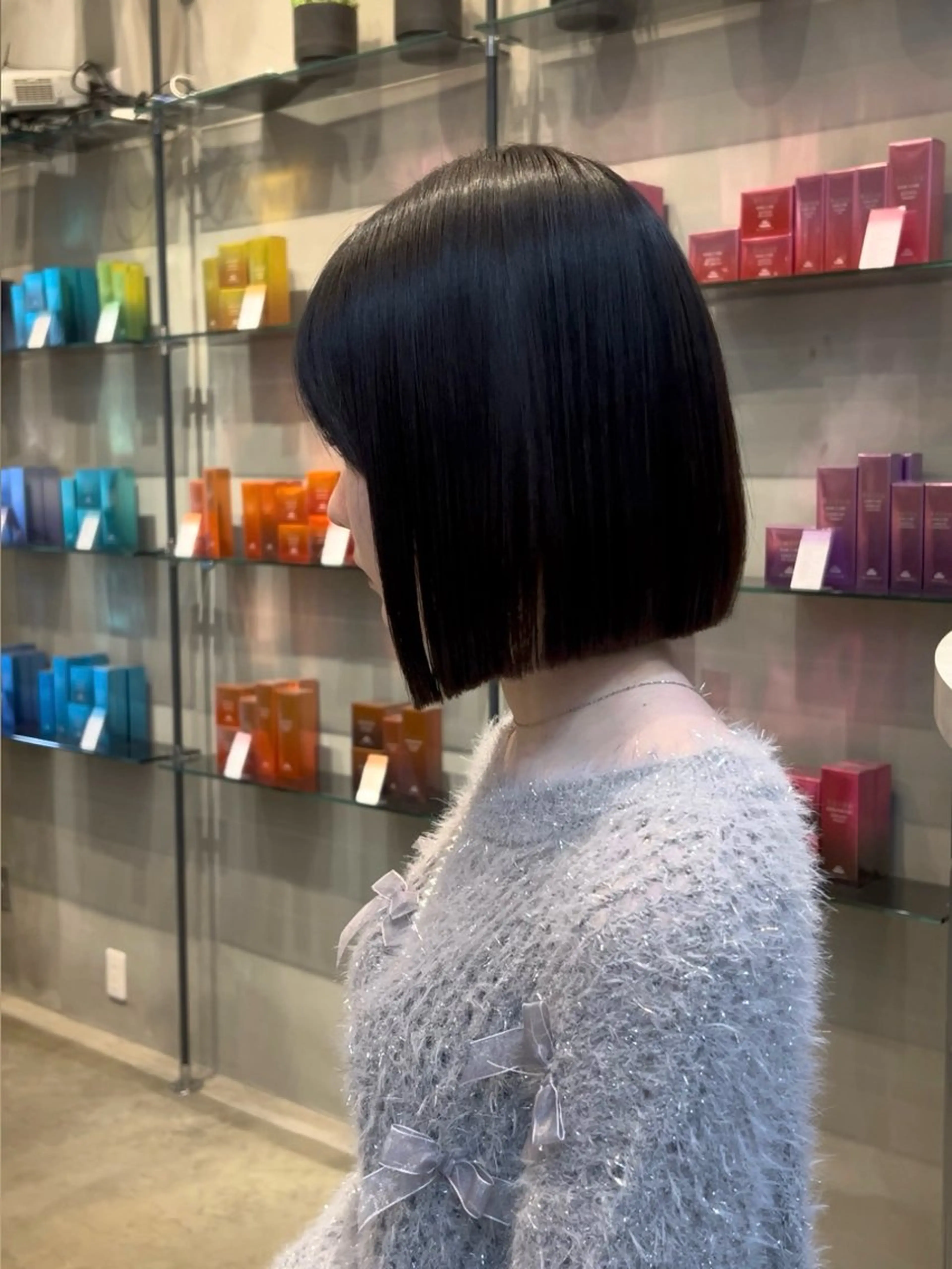 ショート カラー 似合わせレイヤー・ボ ブ タナカ レイヤのヘアスタイル