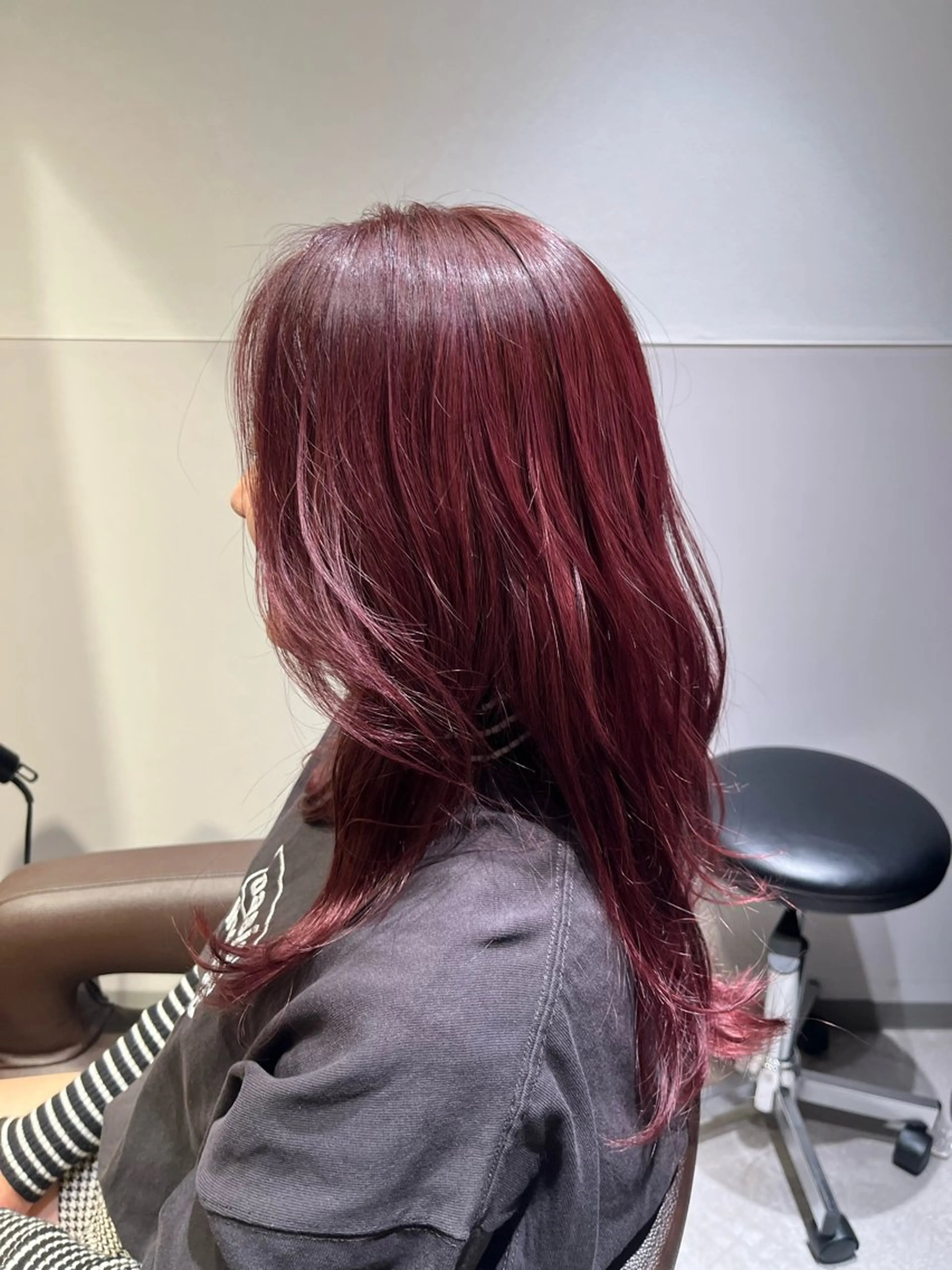 ロング 伊藤 俊平のヘアスタイル