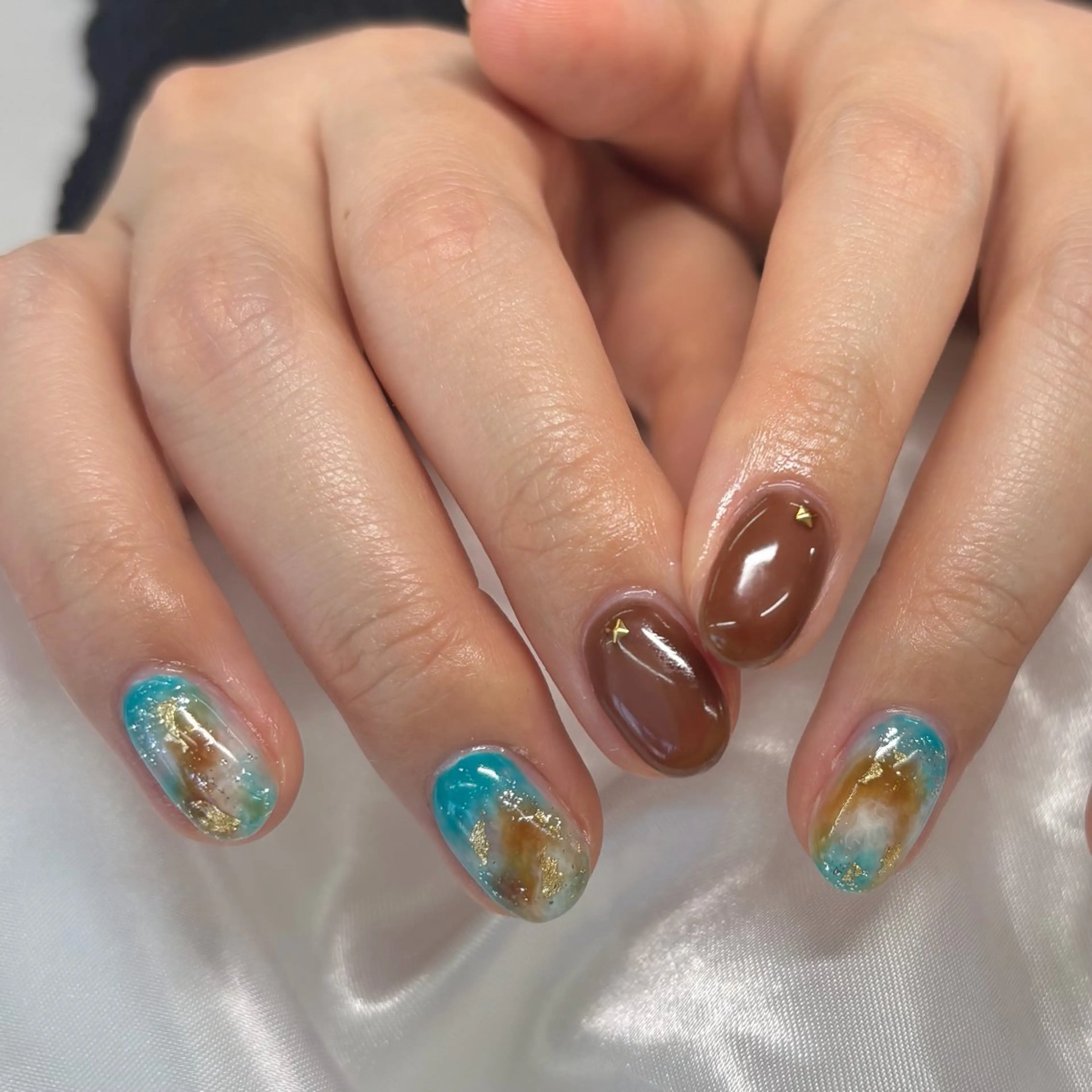 ネイル ニュアンスネイル ハンドネイル 上村 奈那のネイルデザイン