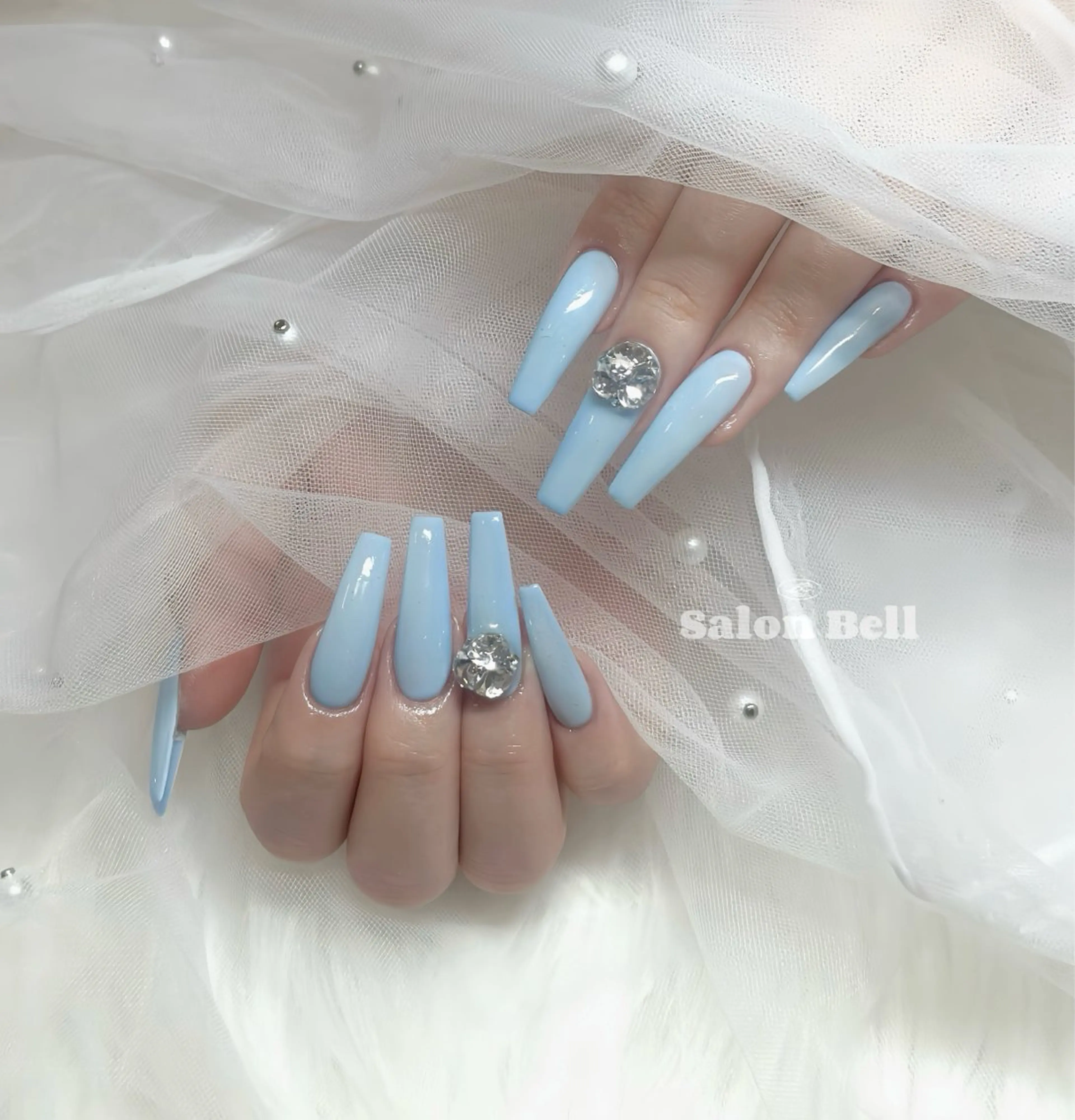 2本アート【オフ込み】の写真